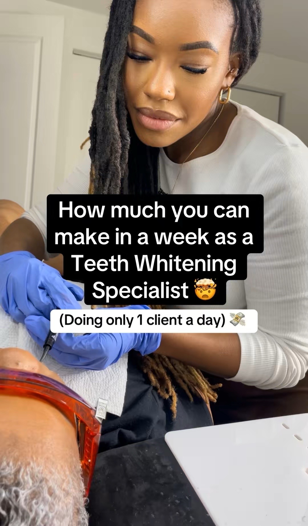 @Diandra | Teeth Whitening Tech