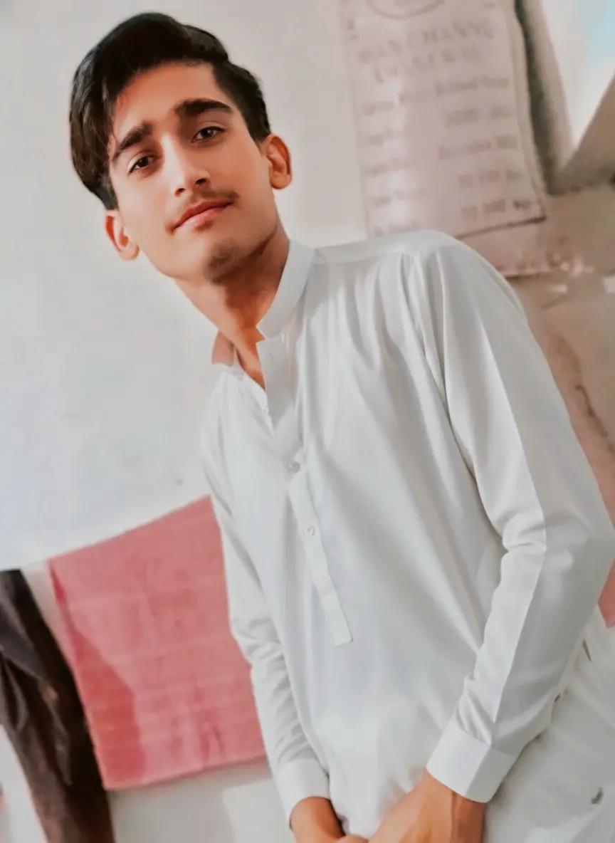 @malikNoman