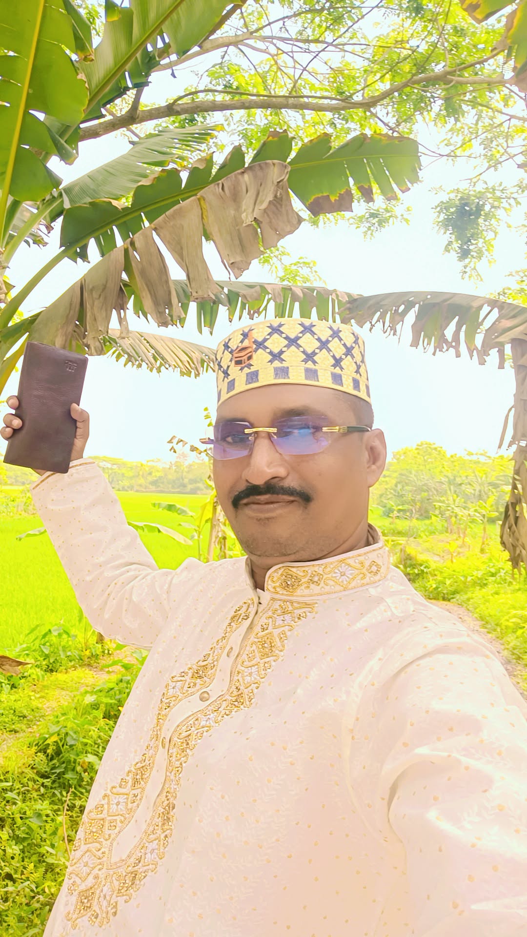 @আজান আহমেদ