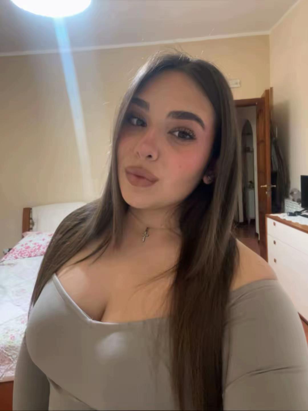 @_saracostabile_