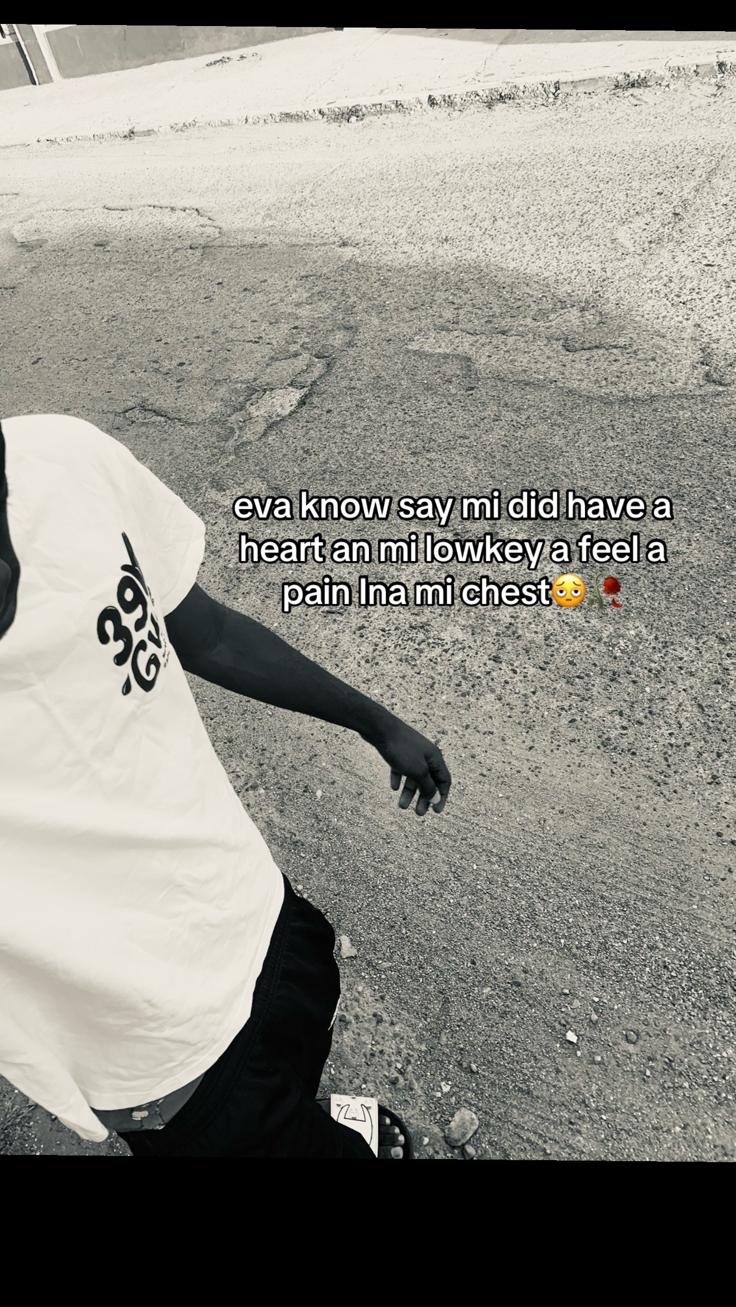 @𝚄𝙽𝙺𝙽𝙾𝚆𝙽 &times;͜&times;