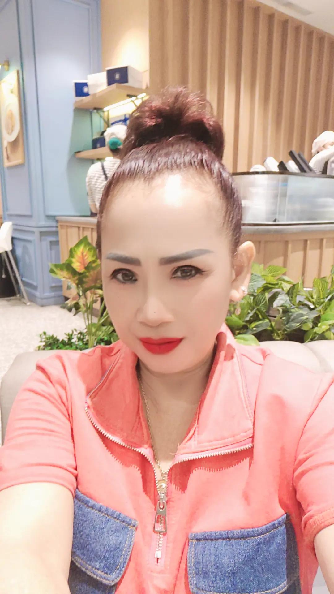 @elisashu665