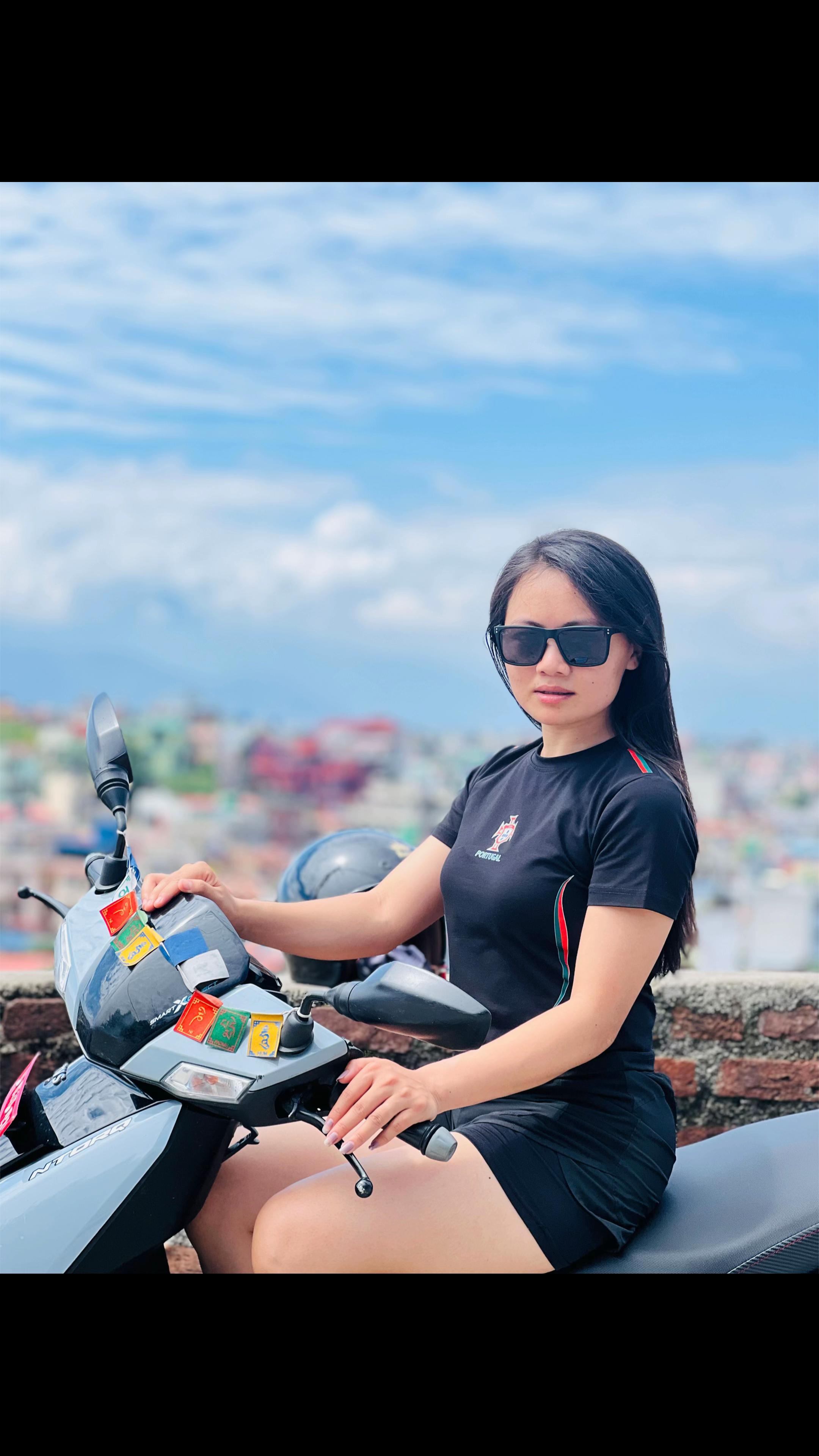 @sapana tamang🧿❤️