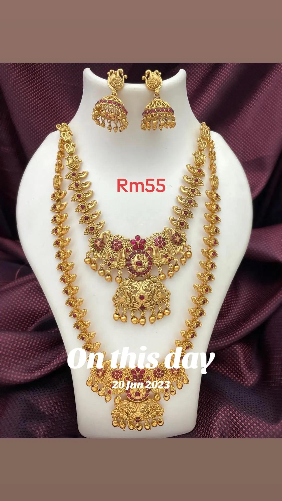 @Divyaa collections