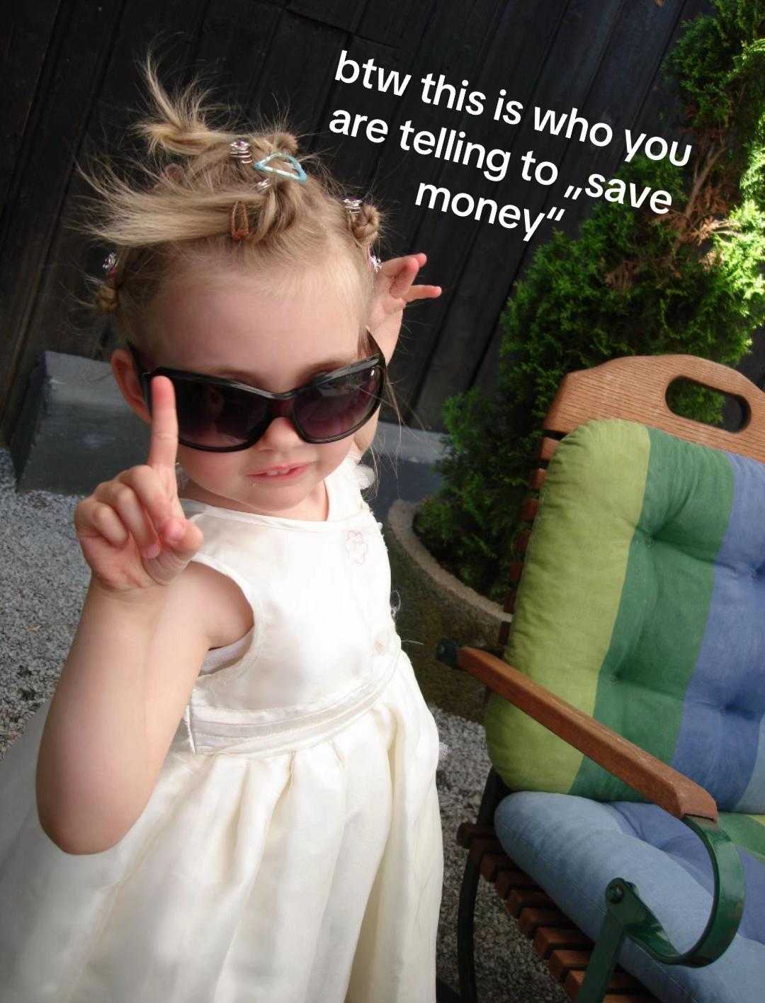 @mariella