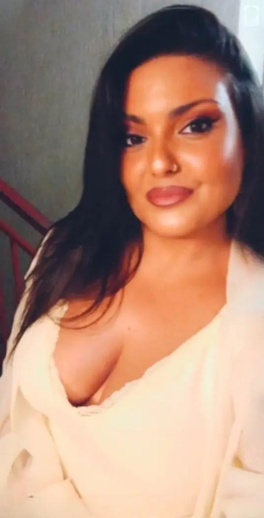 @NADIA⚘️🩷