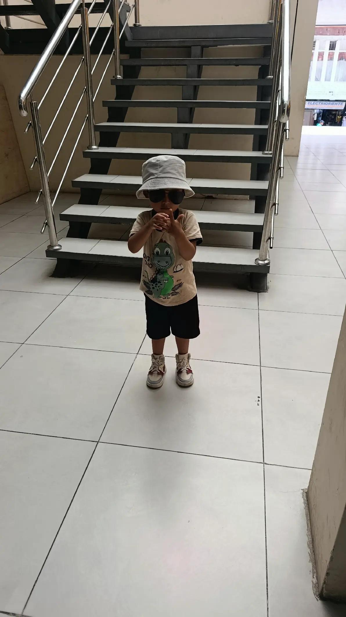 @M&auml;n&ugrave;eł Ānt&ucirc;aśh