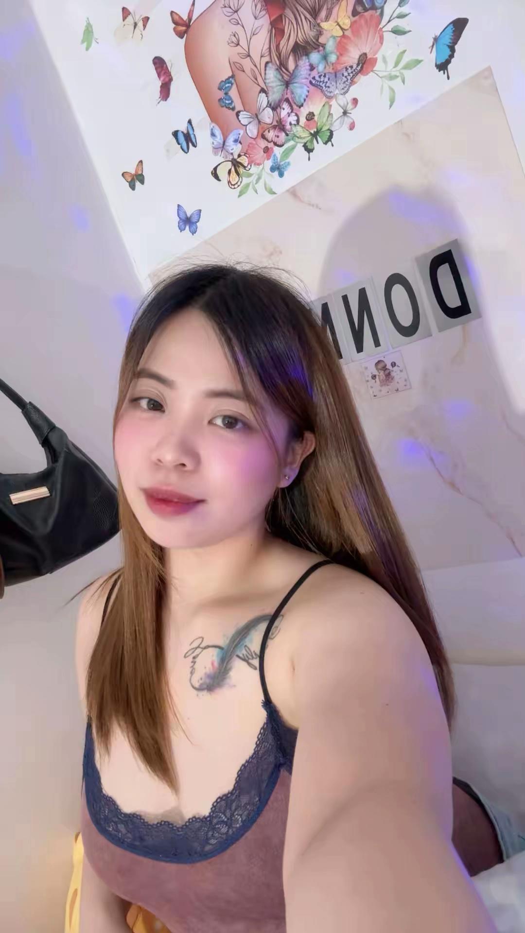 @D O N N A