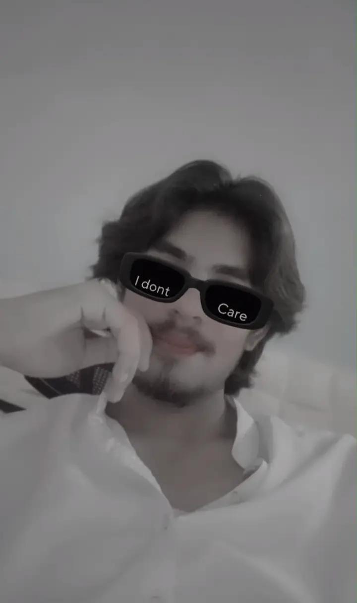 @👑سید~شاہ