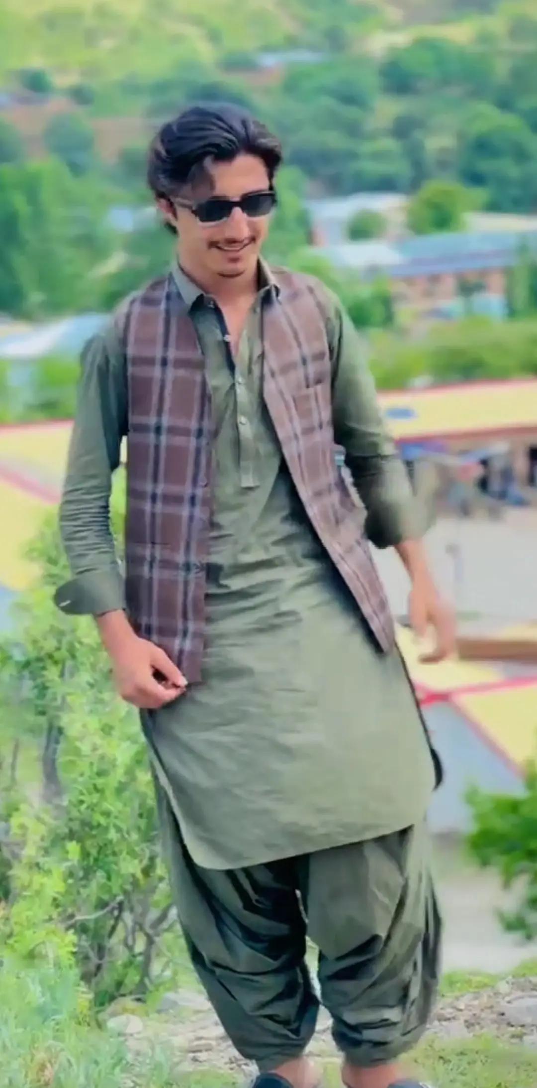 @PAKHTOON