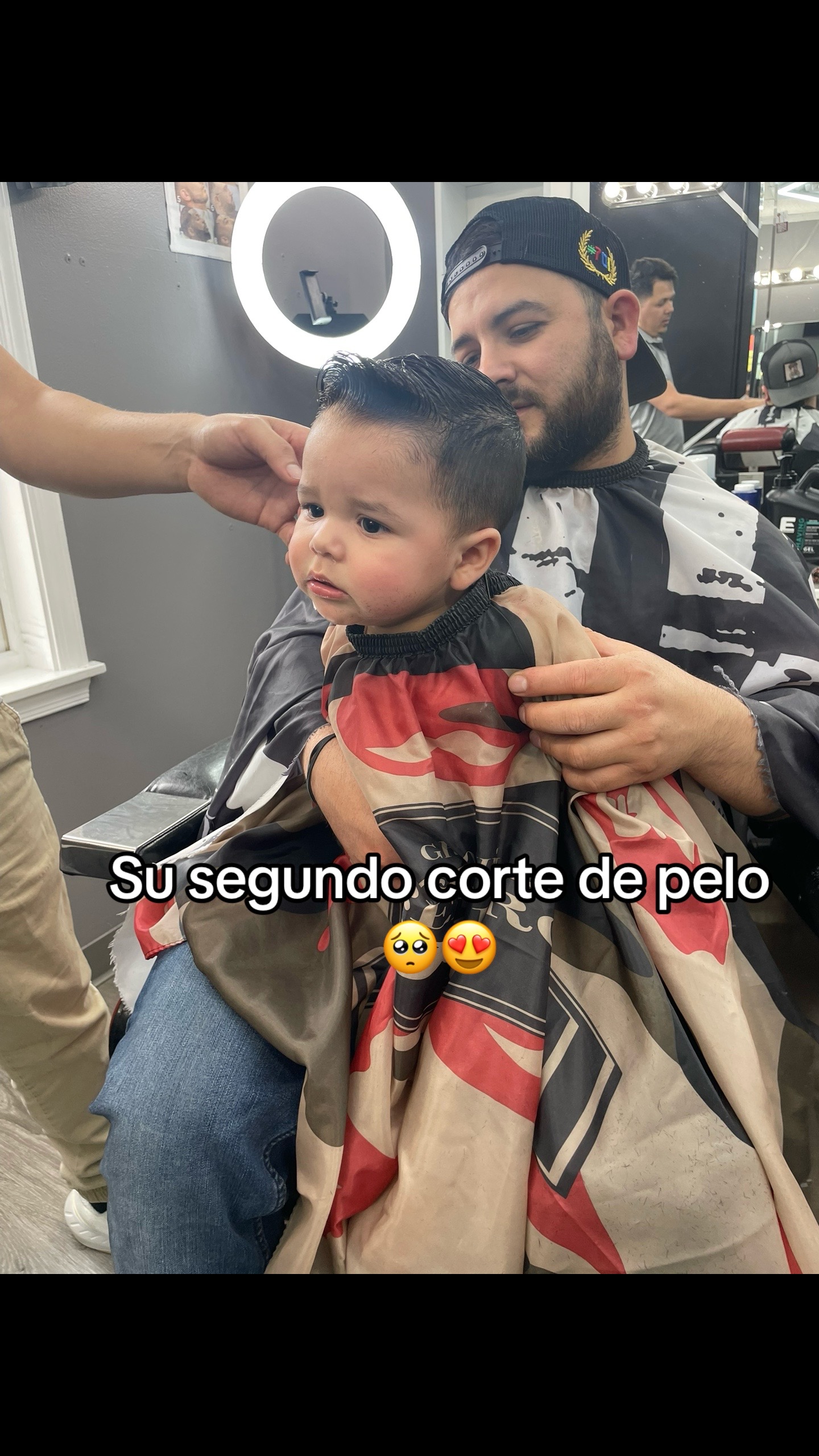 @Claudia Saravia