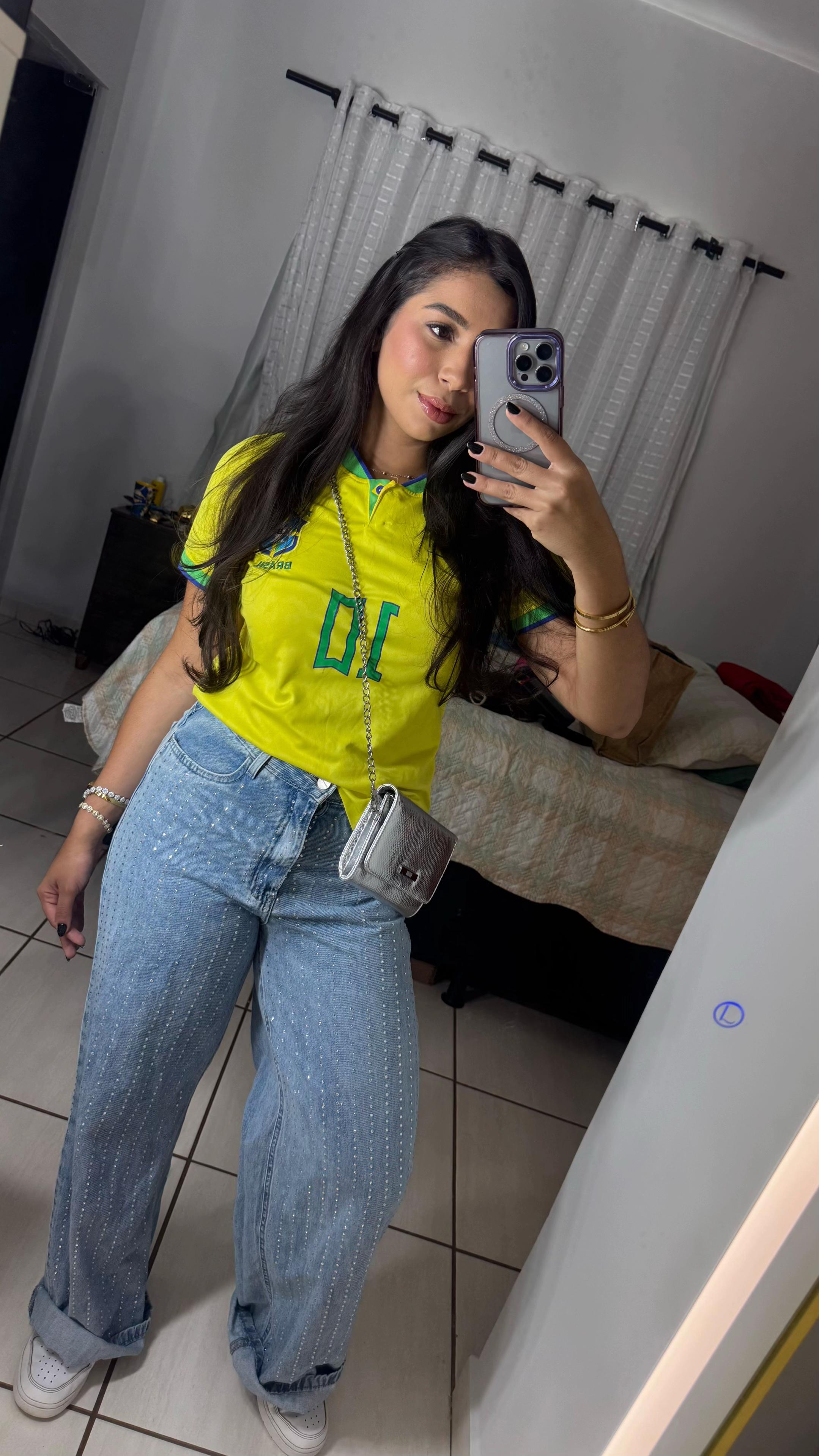 @Larissa Lira