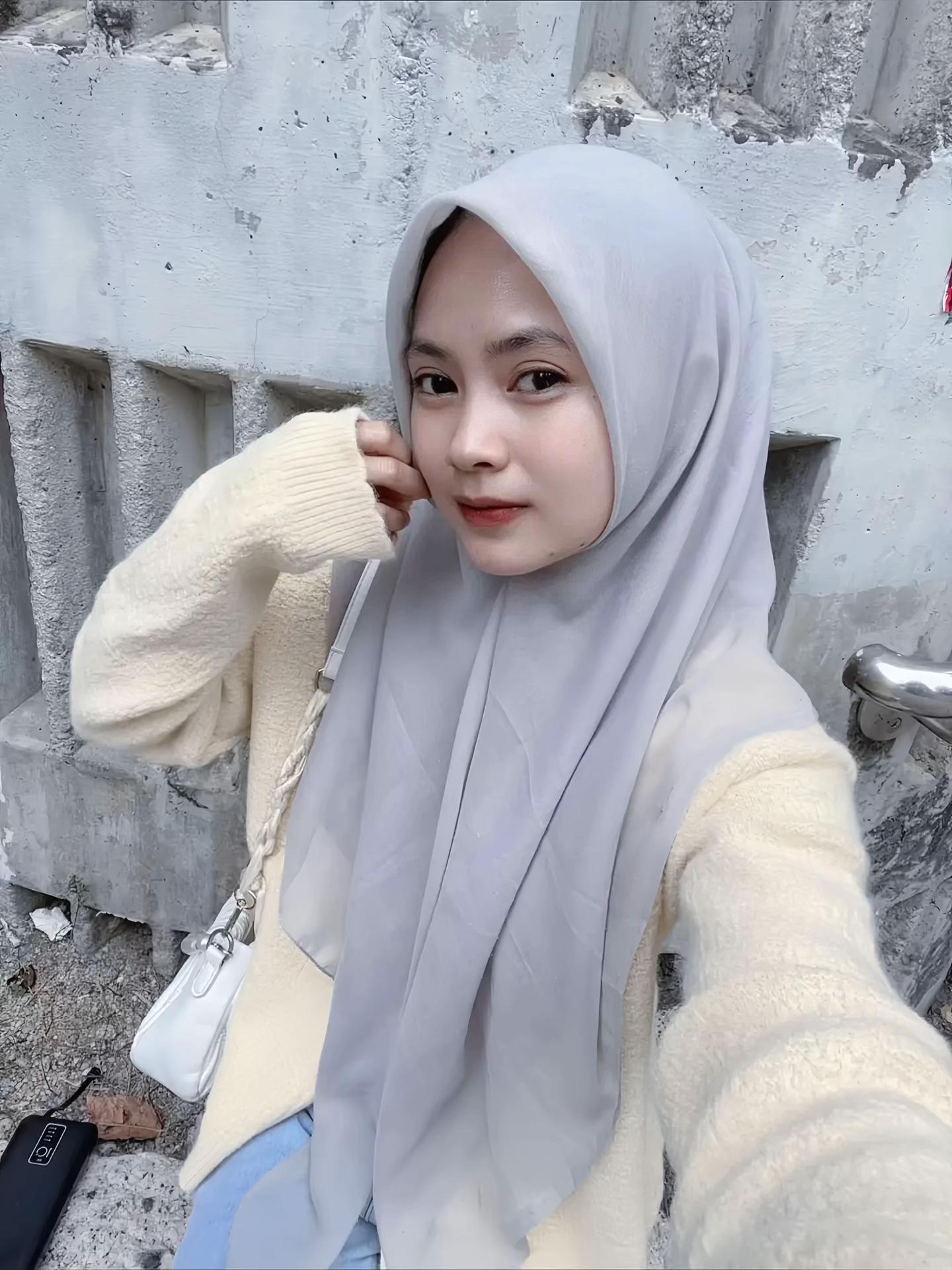 @IG:aenunmkdh_