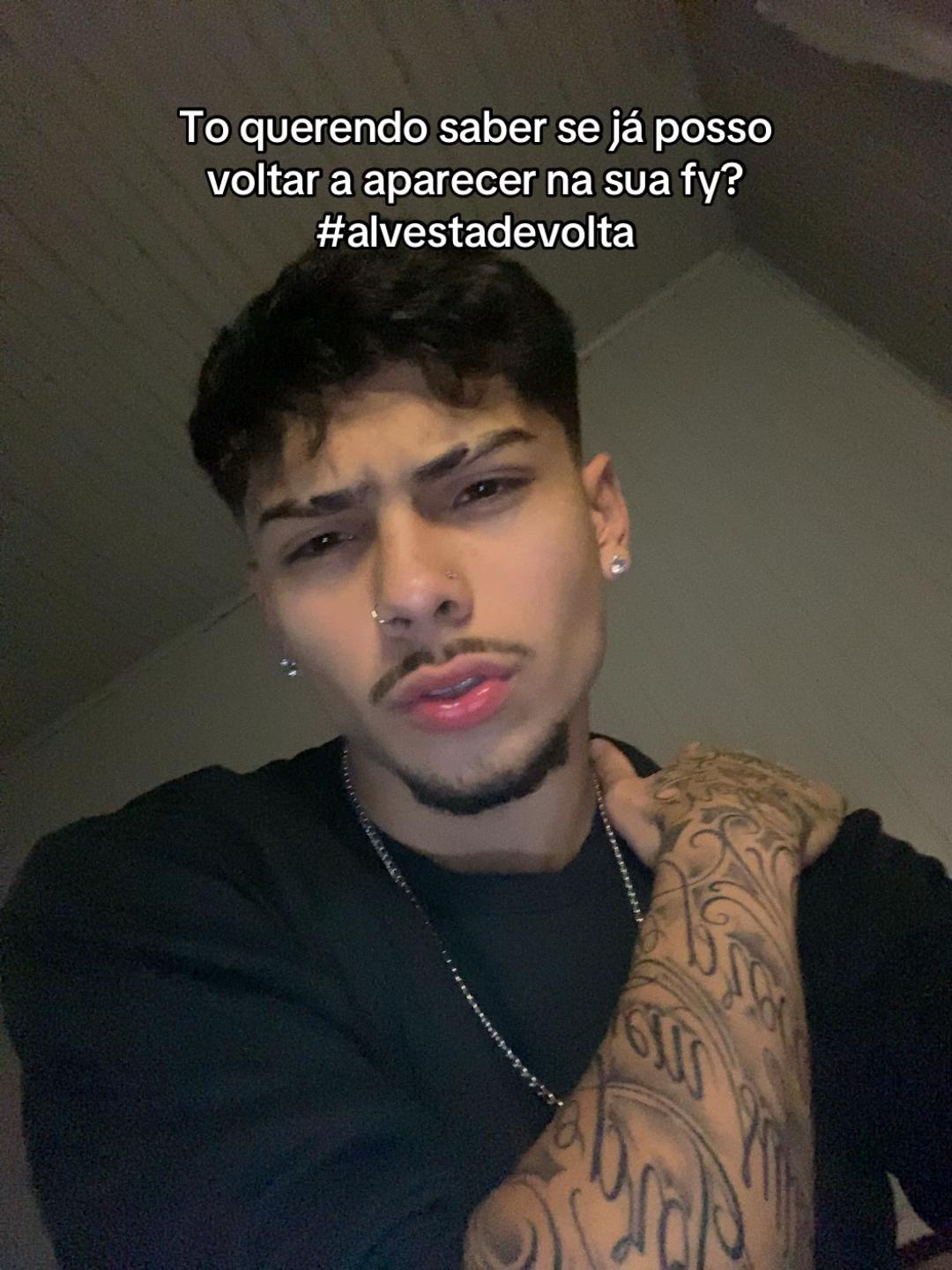 @๐จ๐๐๐๐
