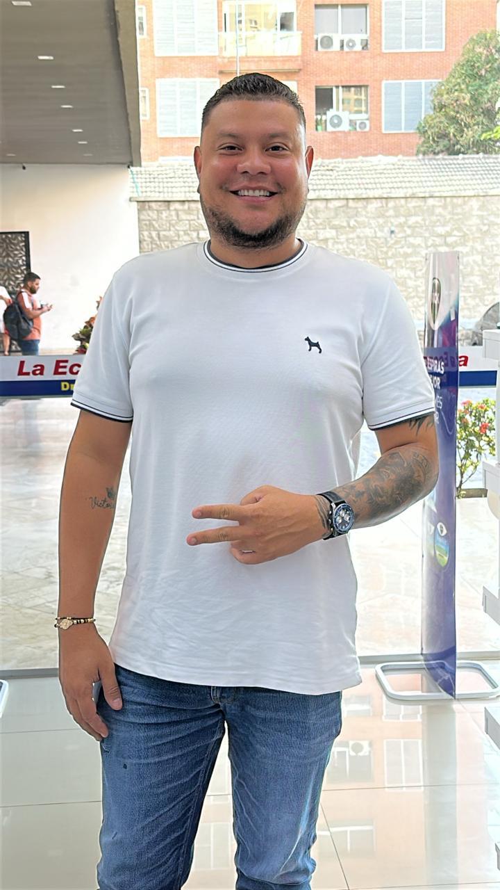 @Cristhian M