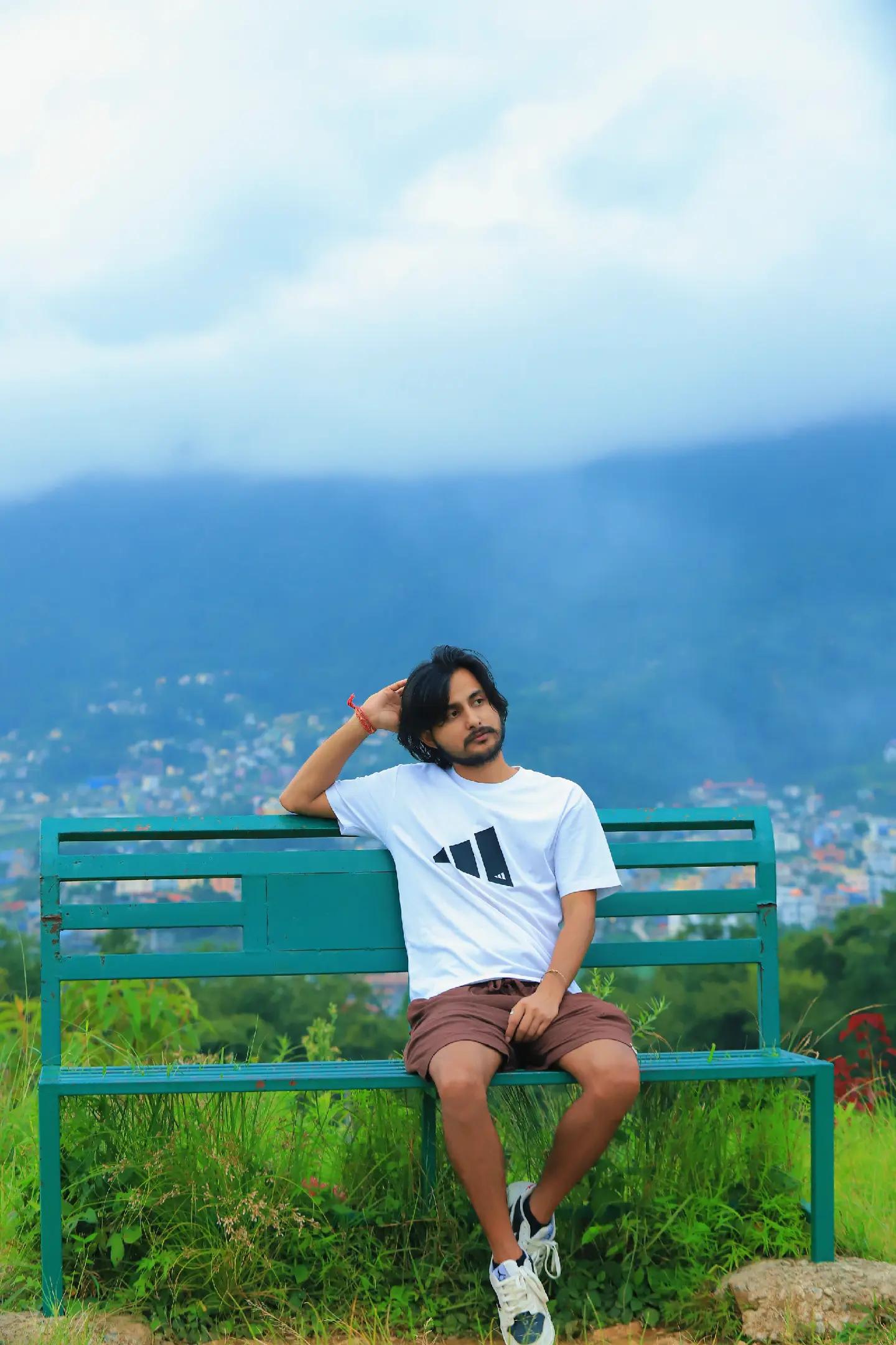 @tha xoinw