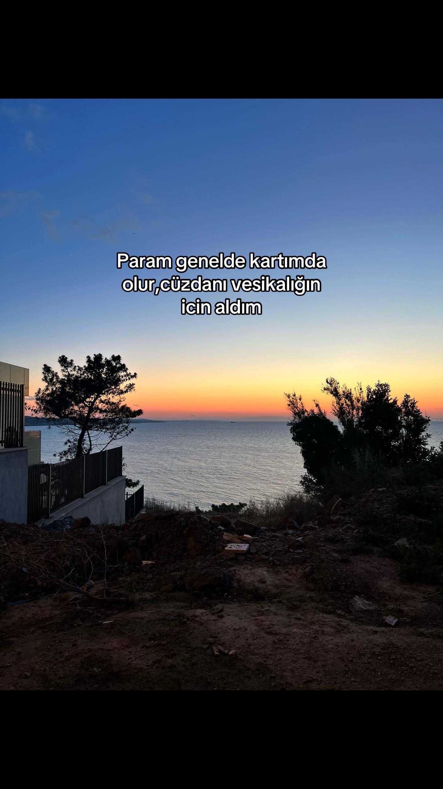 @k&uuml;c&uuml;kkızz