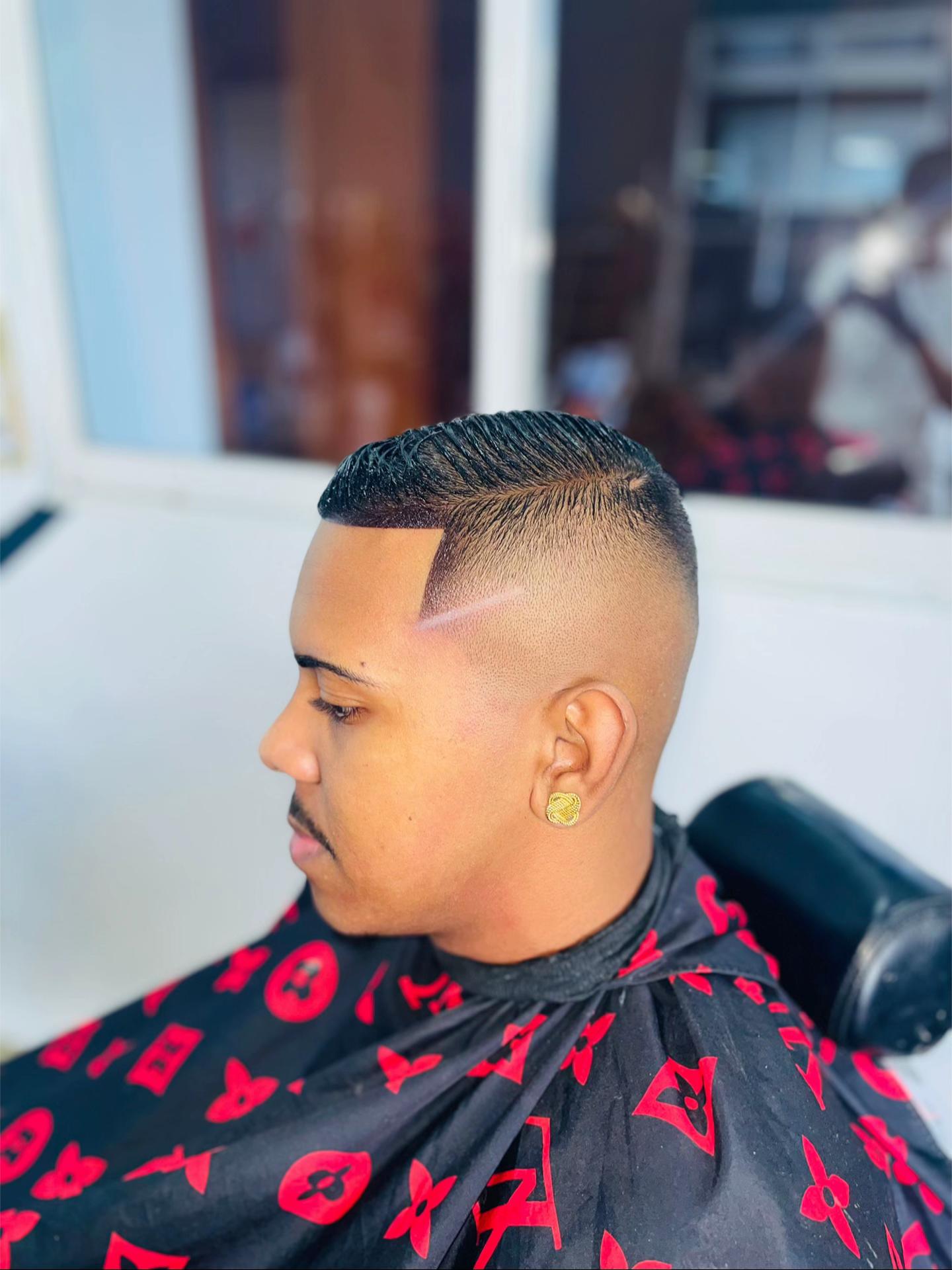 @💈𝙰𝚍𝚒 𝚝𝚑𝚎 𝚋𝚊𝚛𝚋𝚎𝚛💈