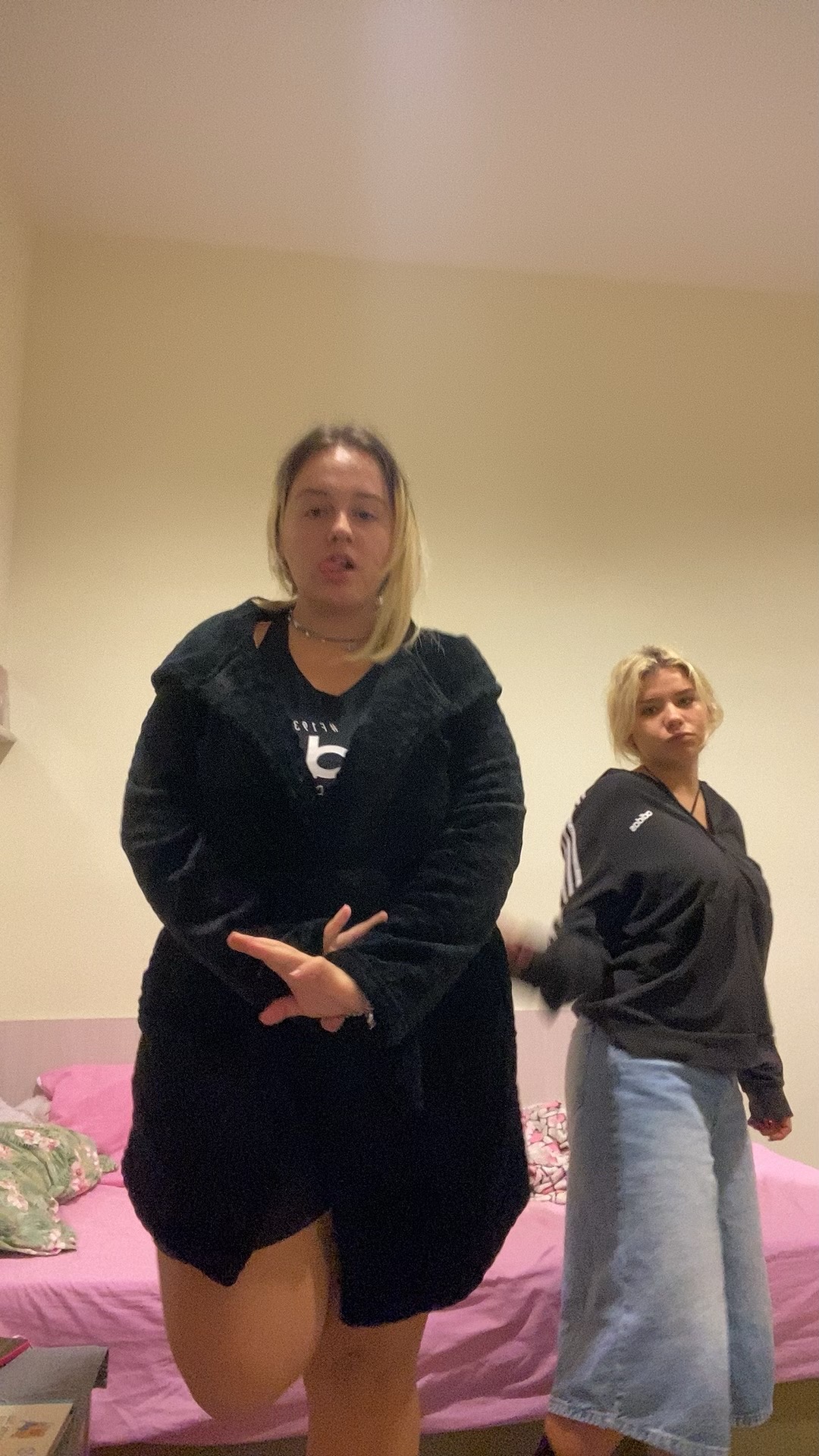 @elenigkekaa