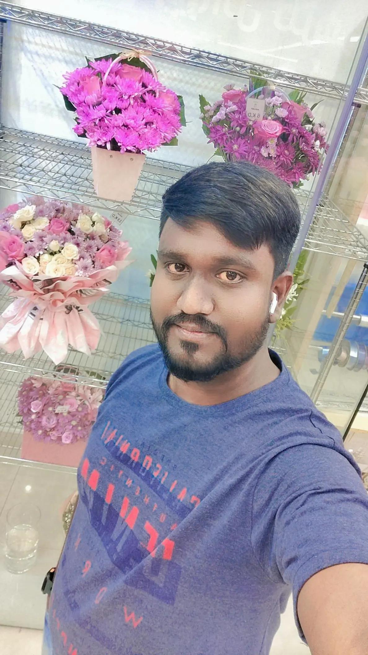 @💞నేను.మీ.రాజమండ్రి.అబ్బాయి 💞