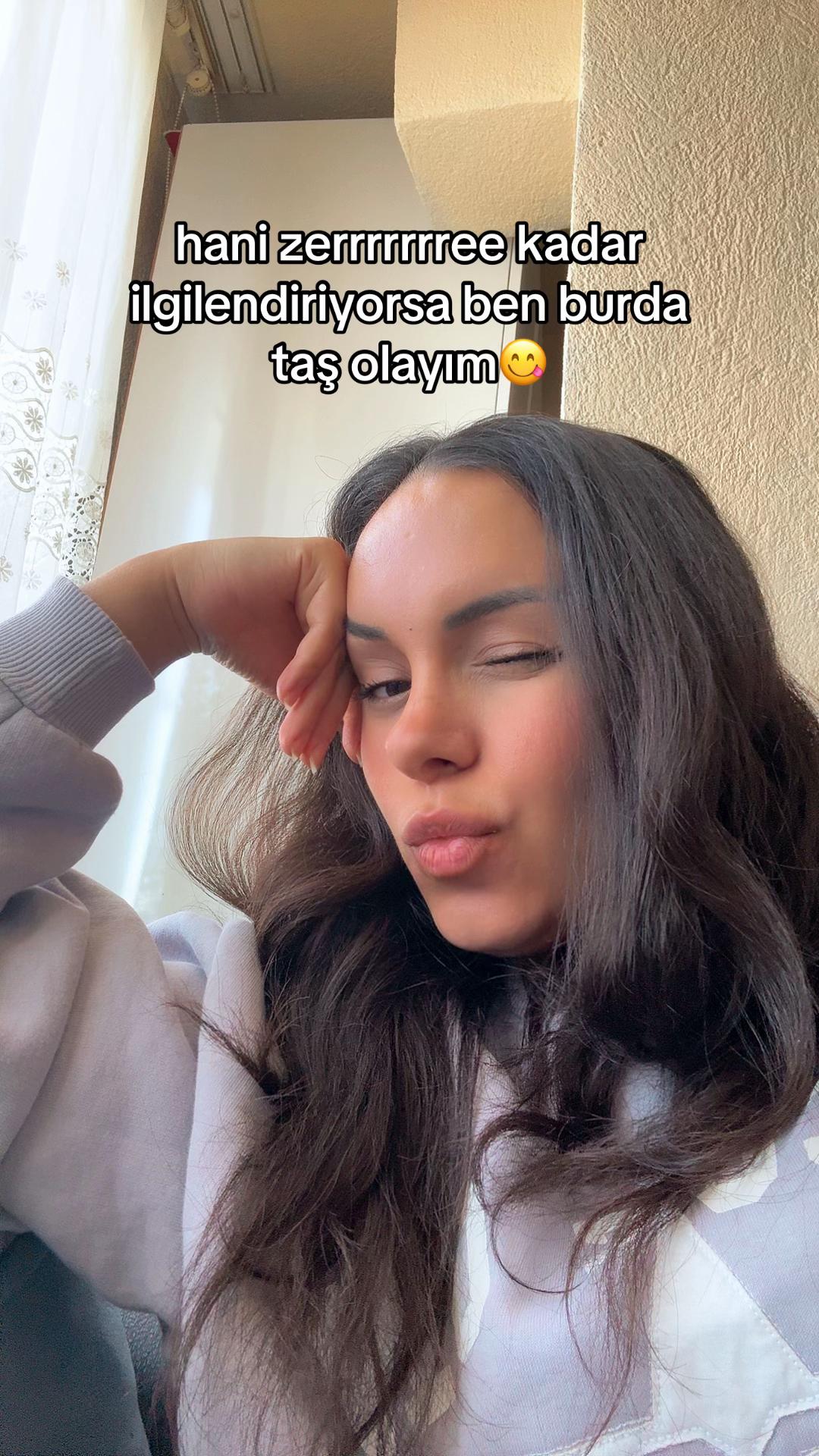 @roseistan