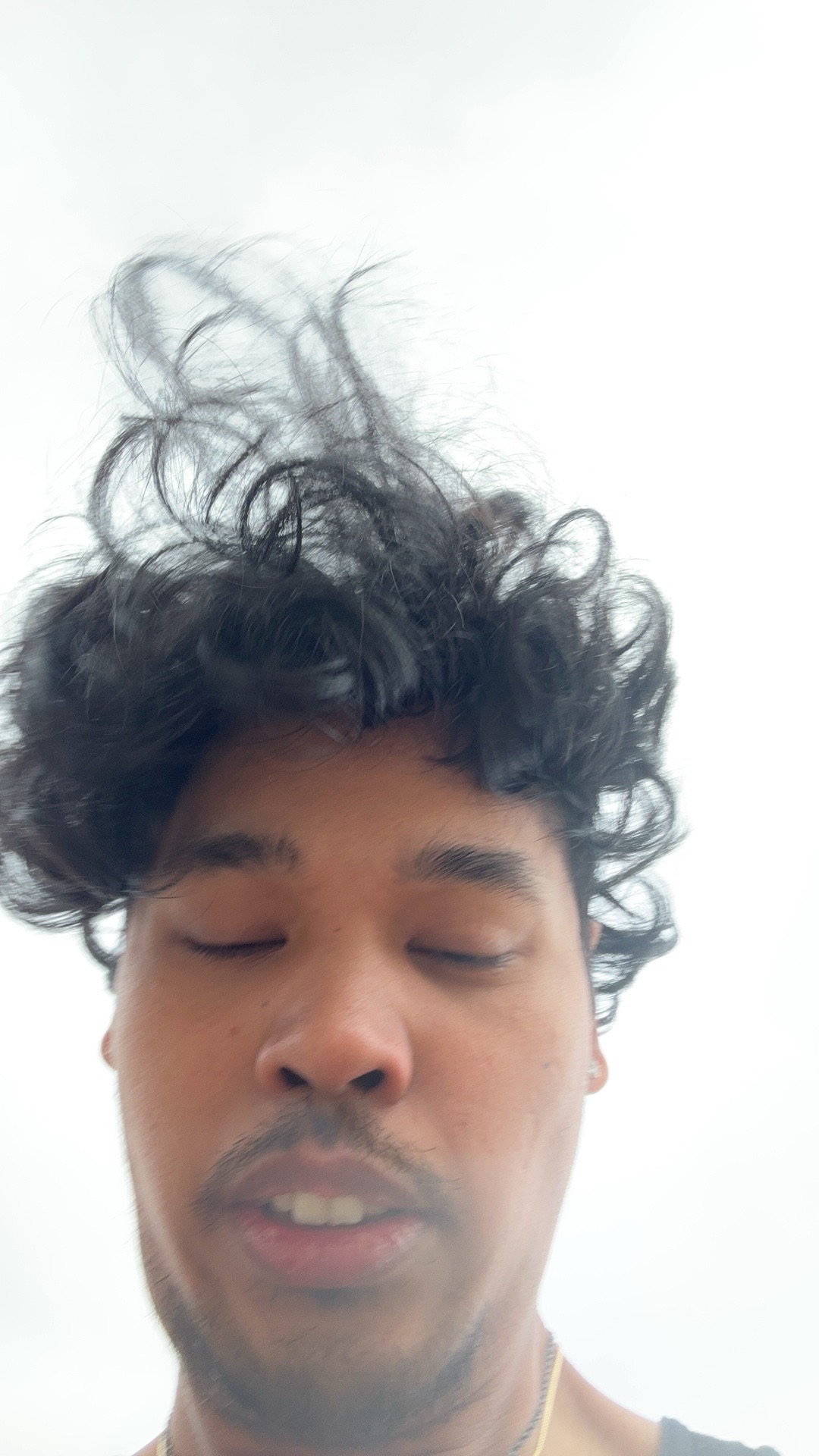 @N 0 I R