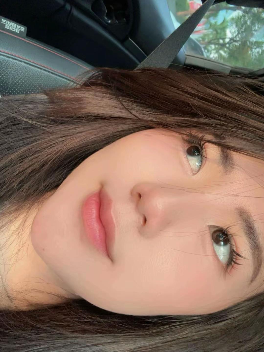@CesyL