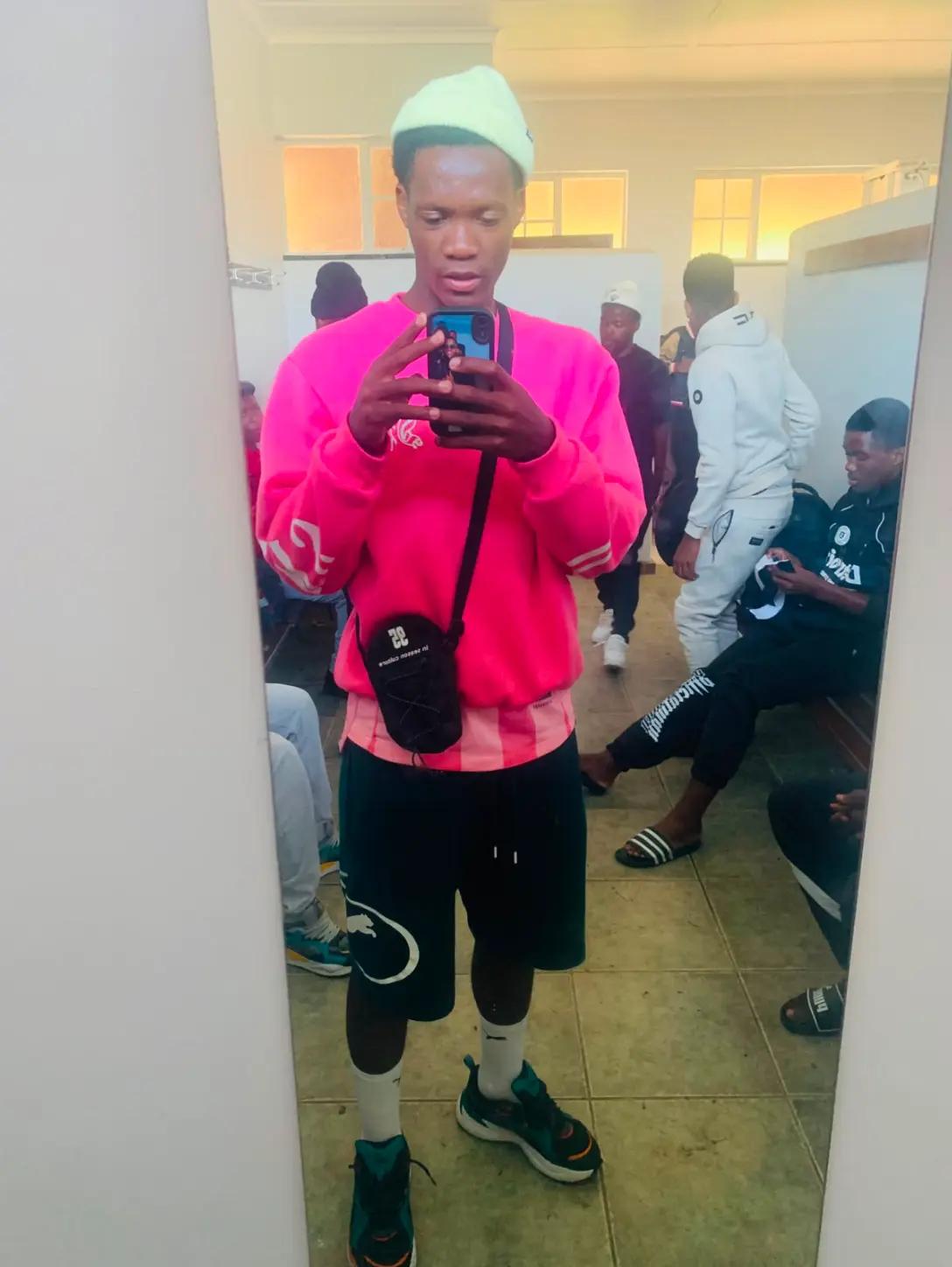 @Fanele