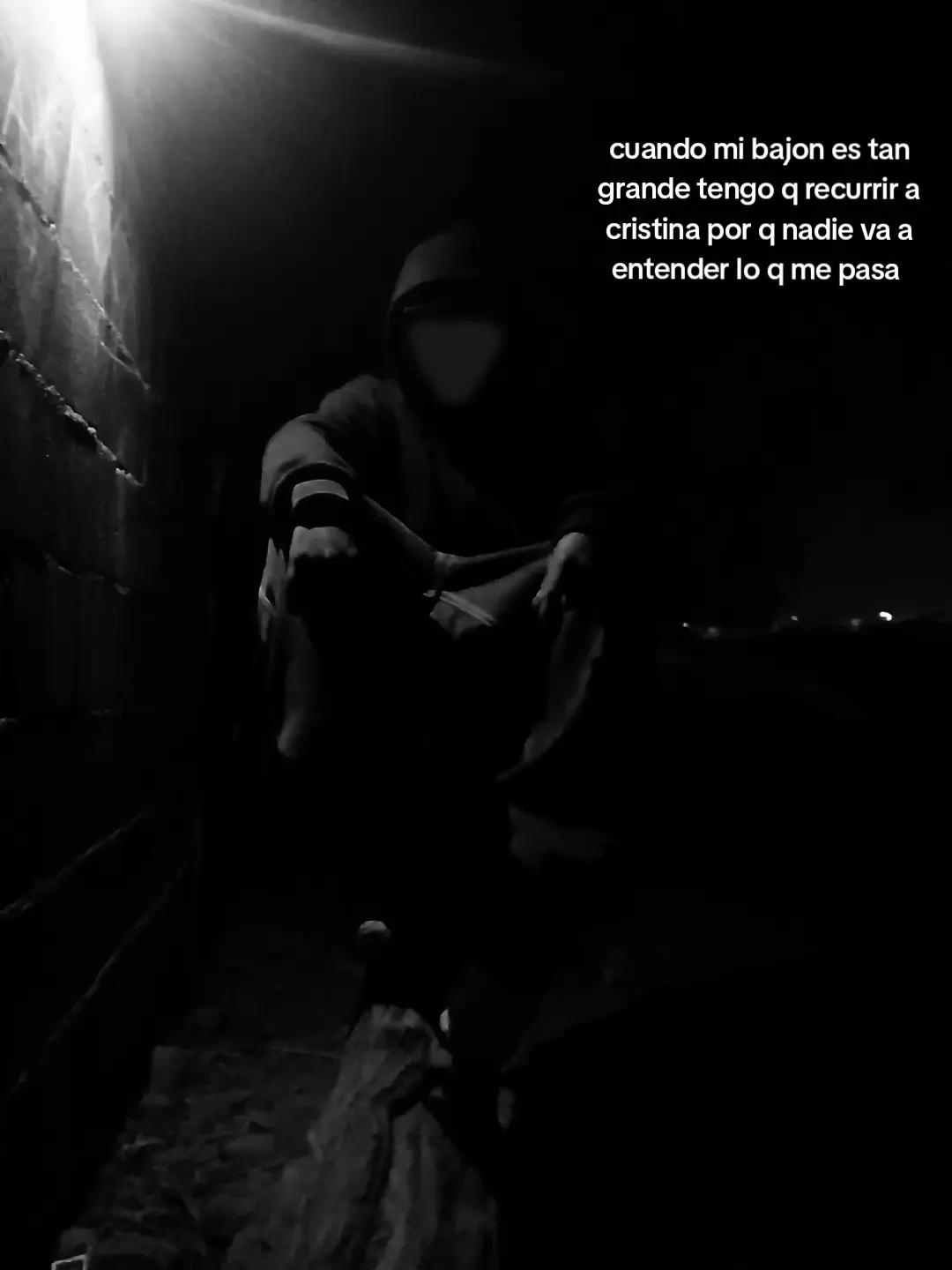 @👤