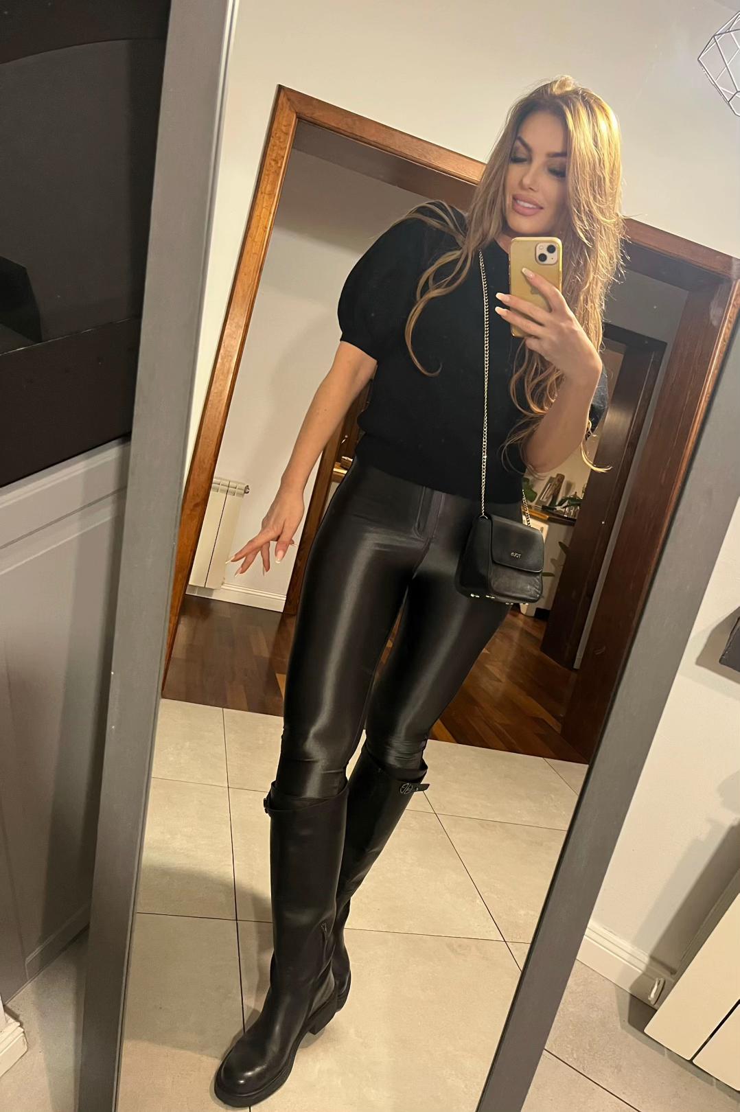 @motomama🏍️💎💎