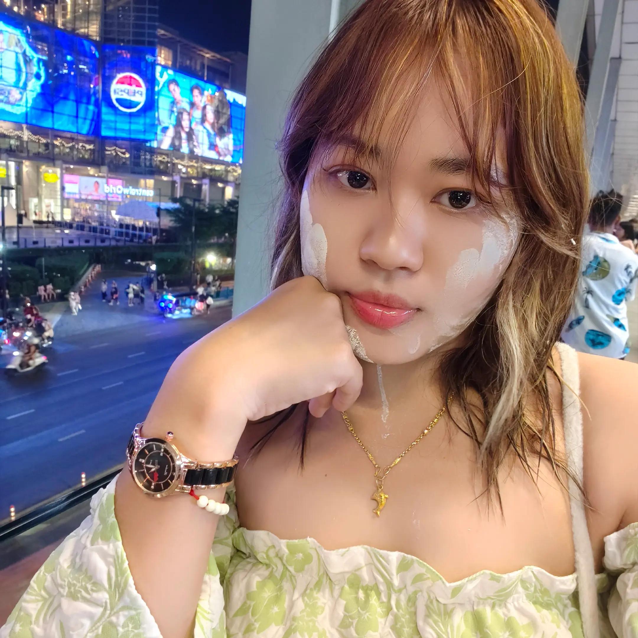 @Chit thet🫶