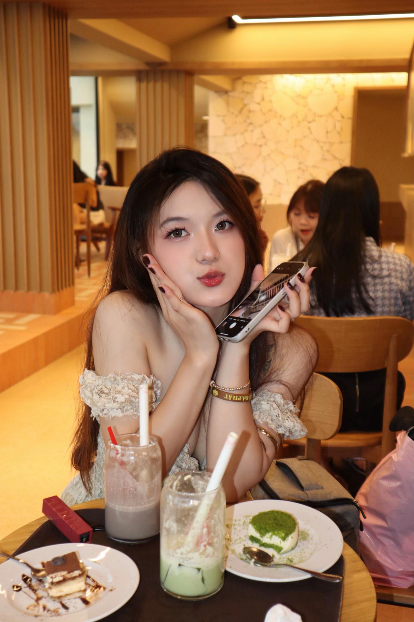 @Yv♡