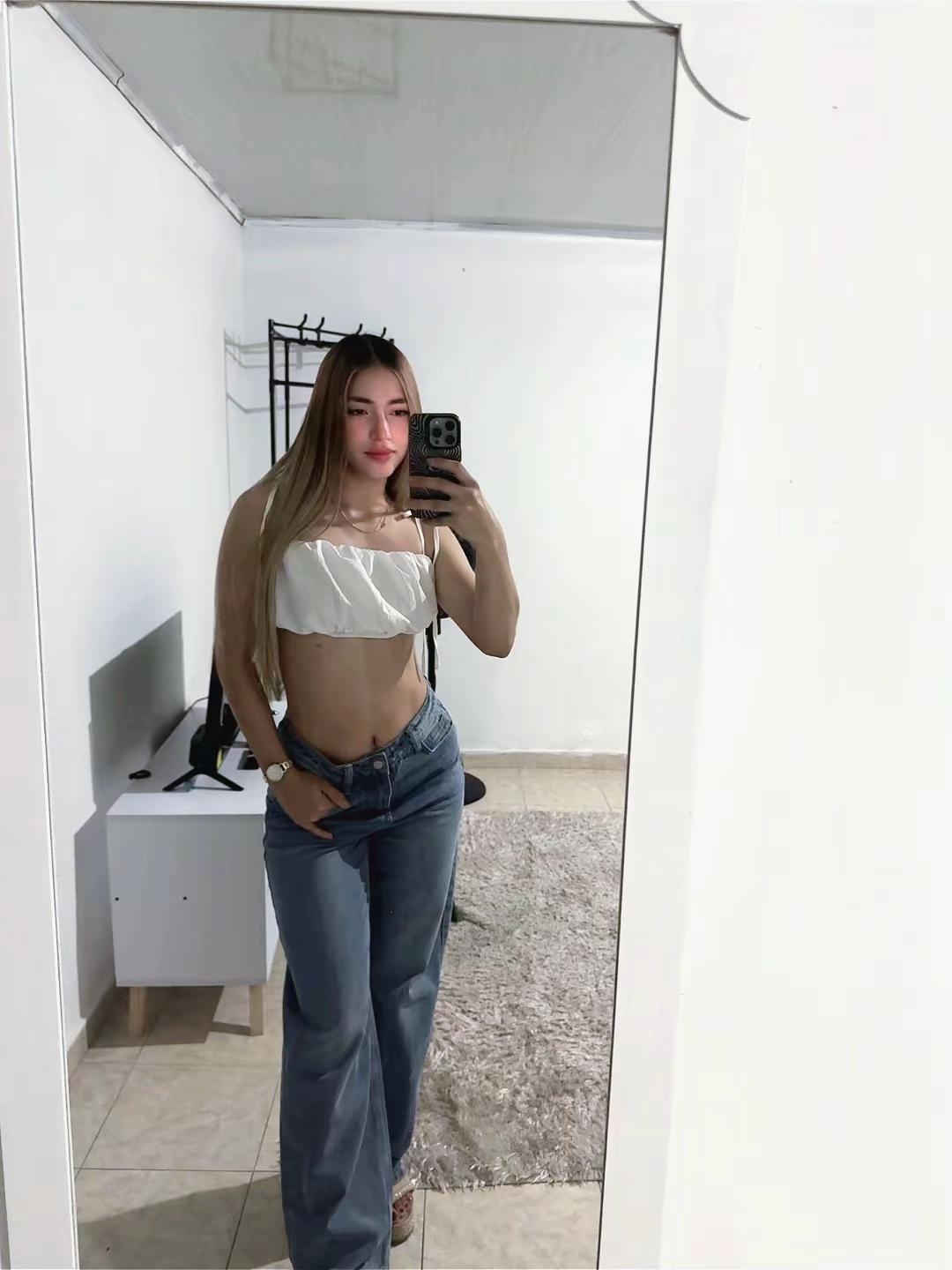 @lili