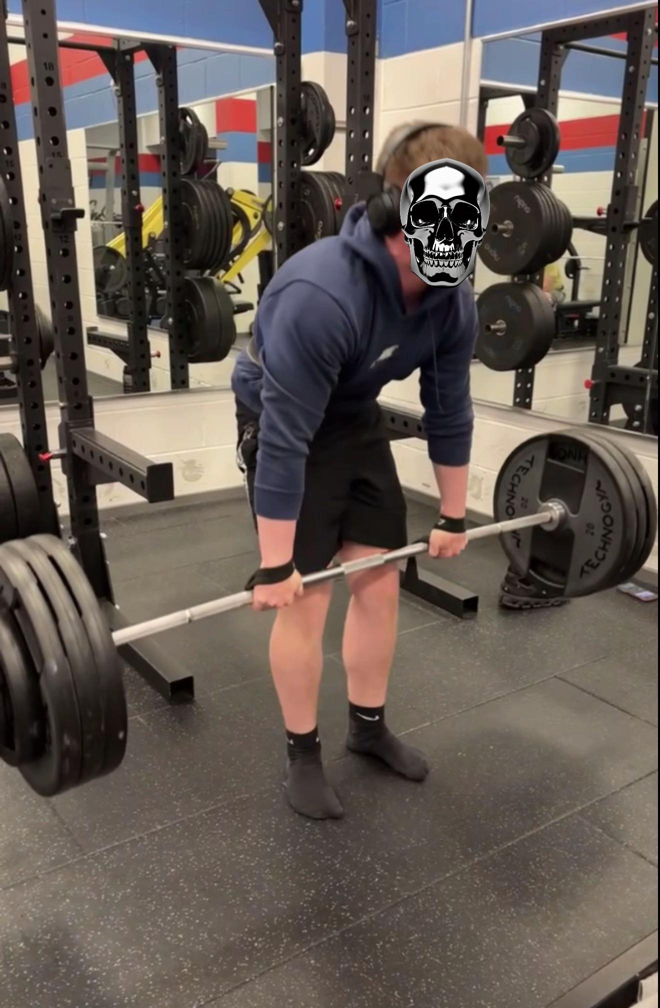 @Lewis010