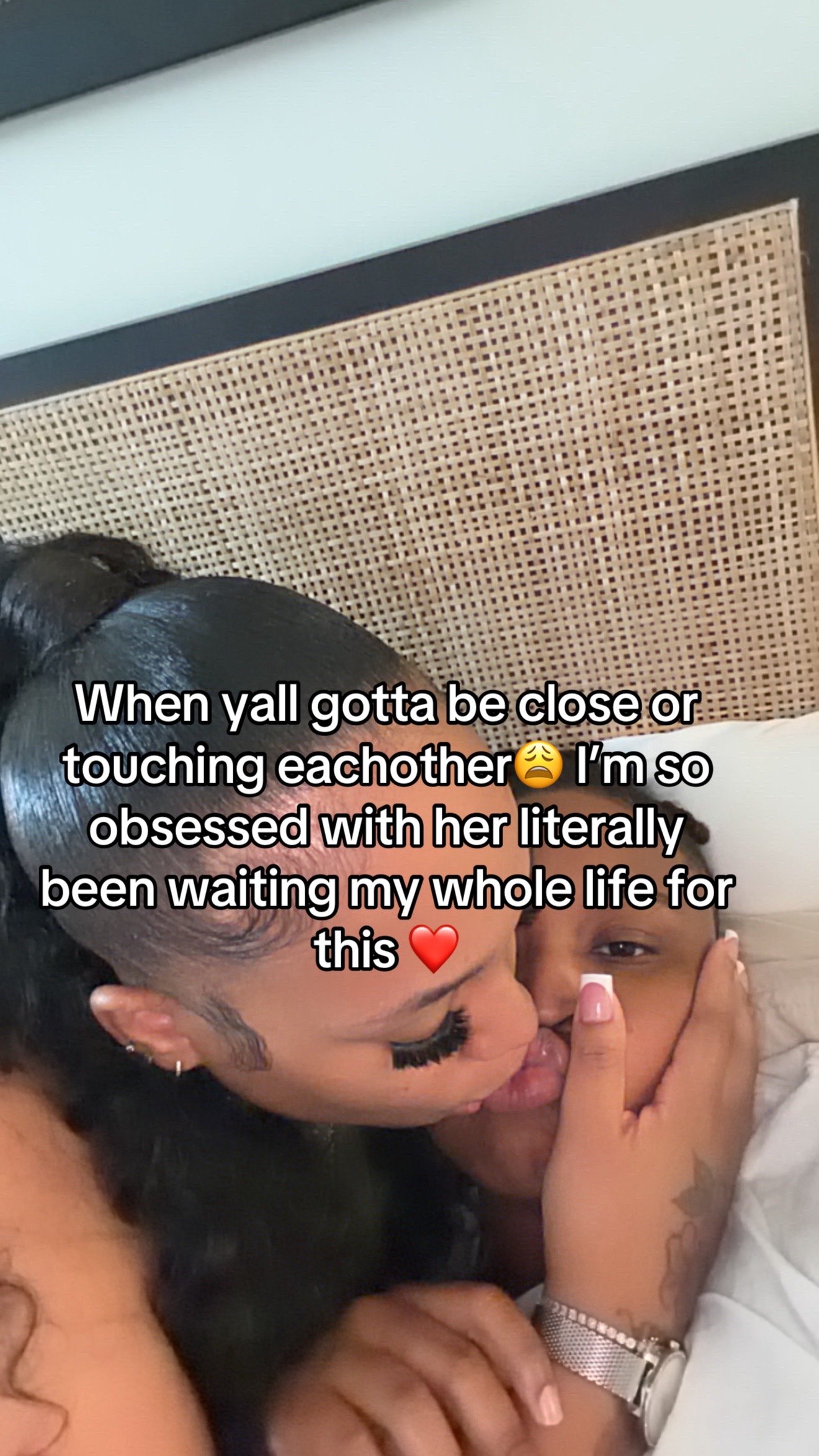 @Dacionnaaaaa