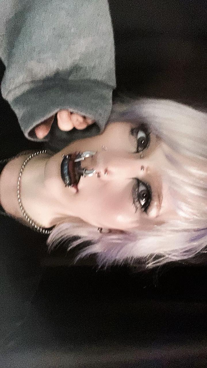 @twiggzy🐛
