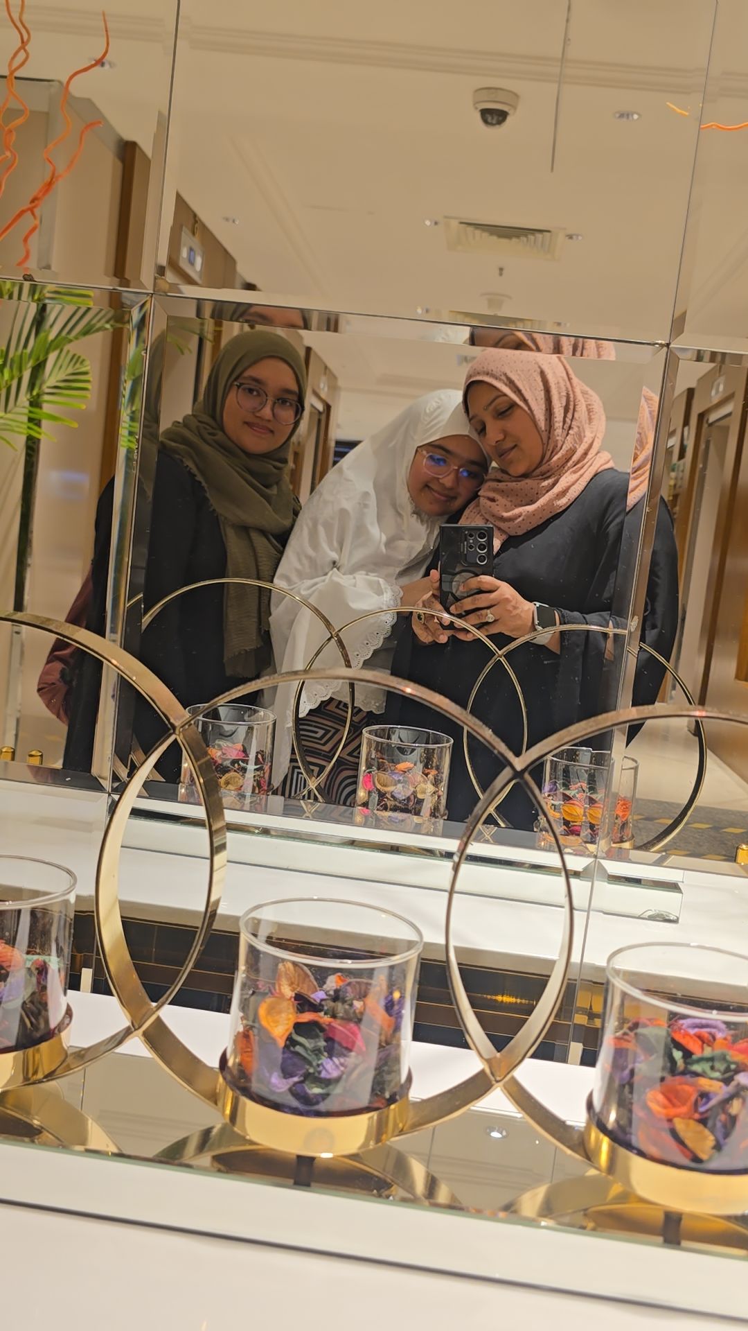 @Farias Mirror