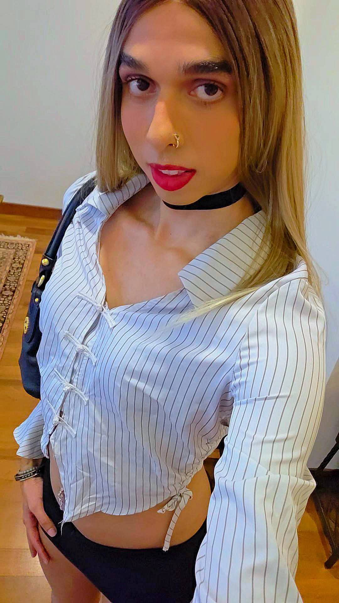 @Sofia Momo