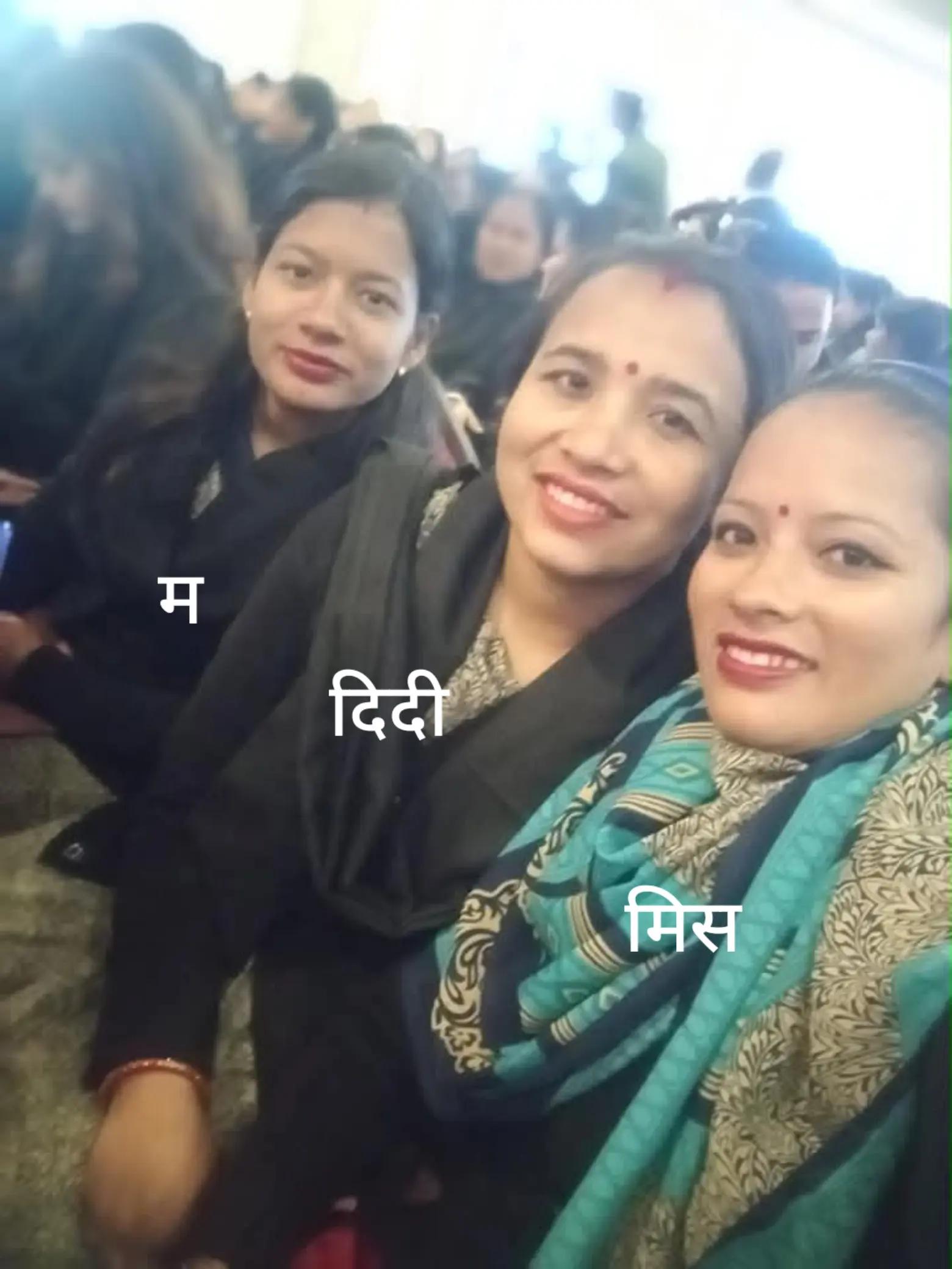 @Roshani KC💞