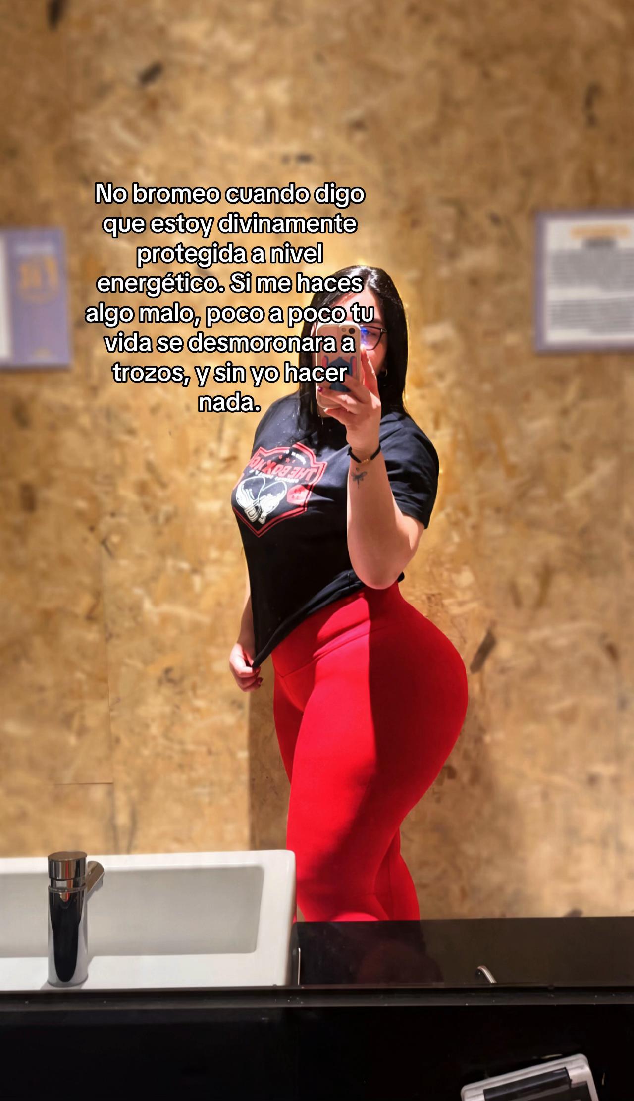 @🐅🫰🏻