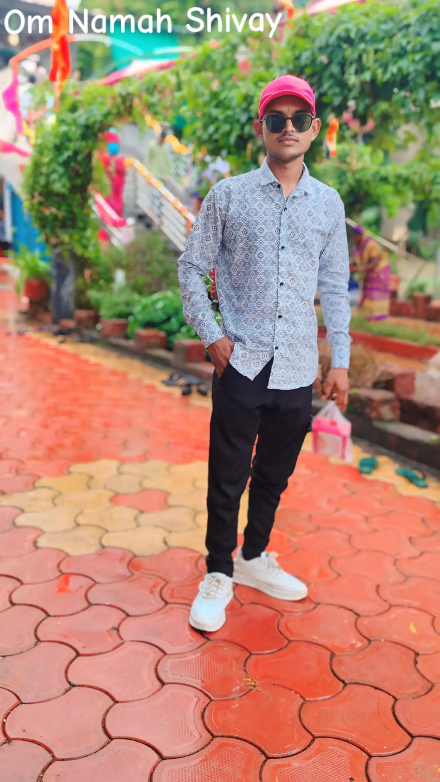 @🎶"Music_Lover_R.j"