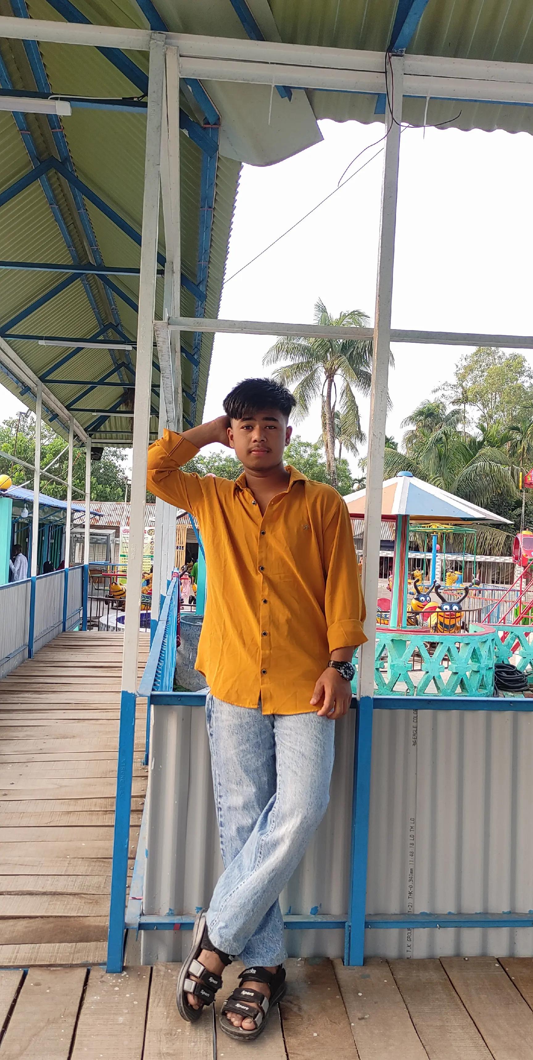 @ব্যর্থ কবি..!!👑