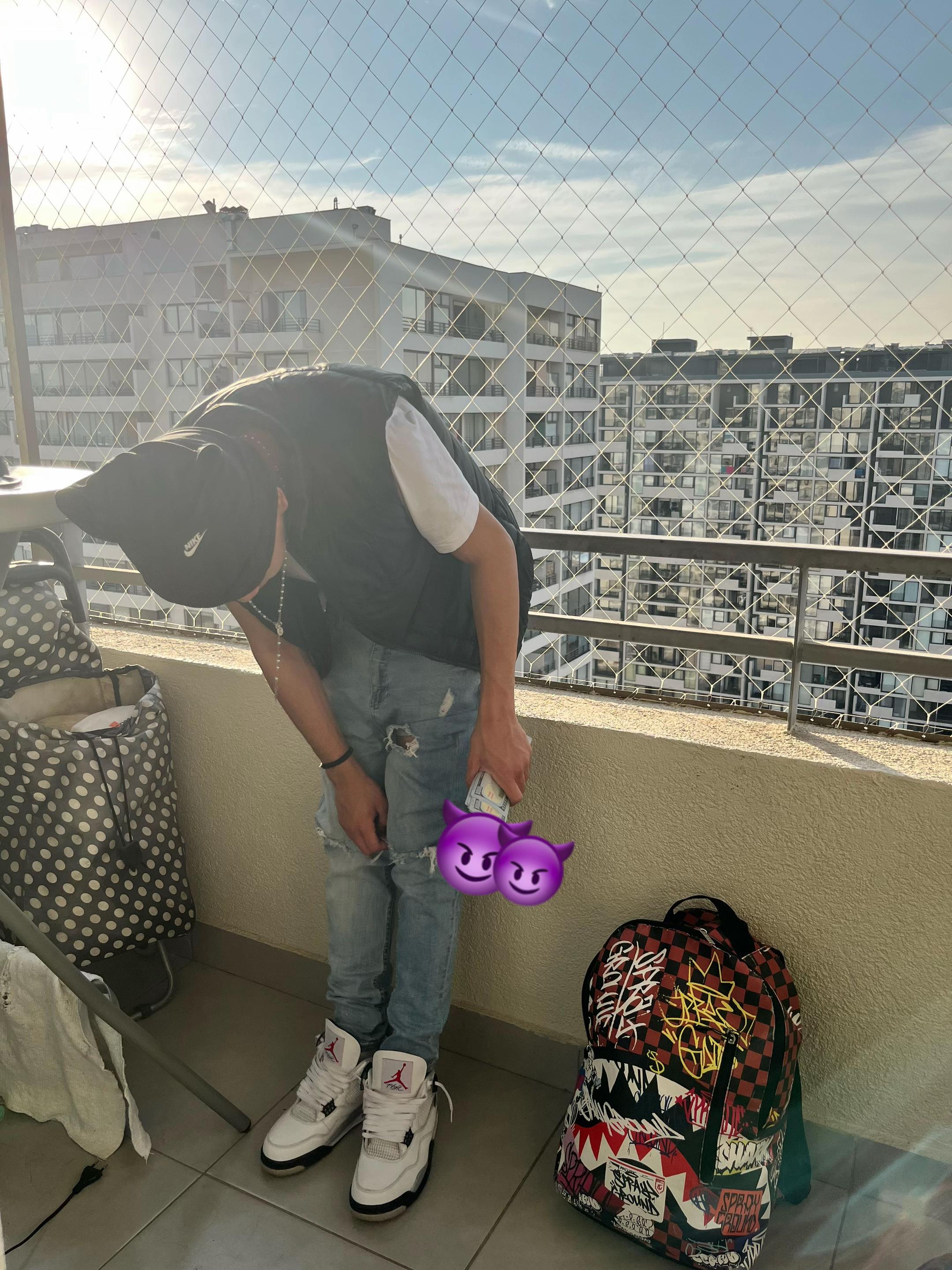 @47