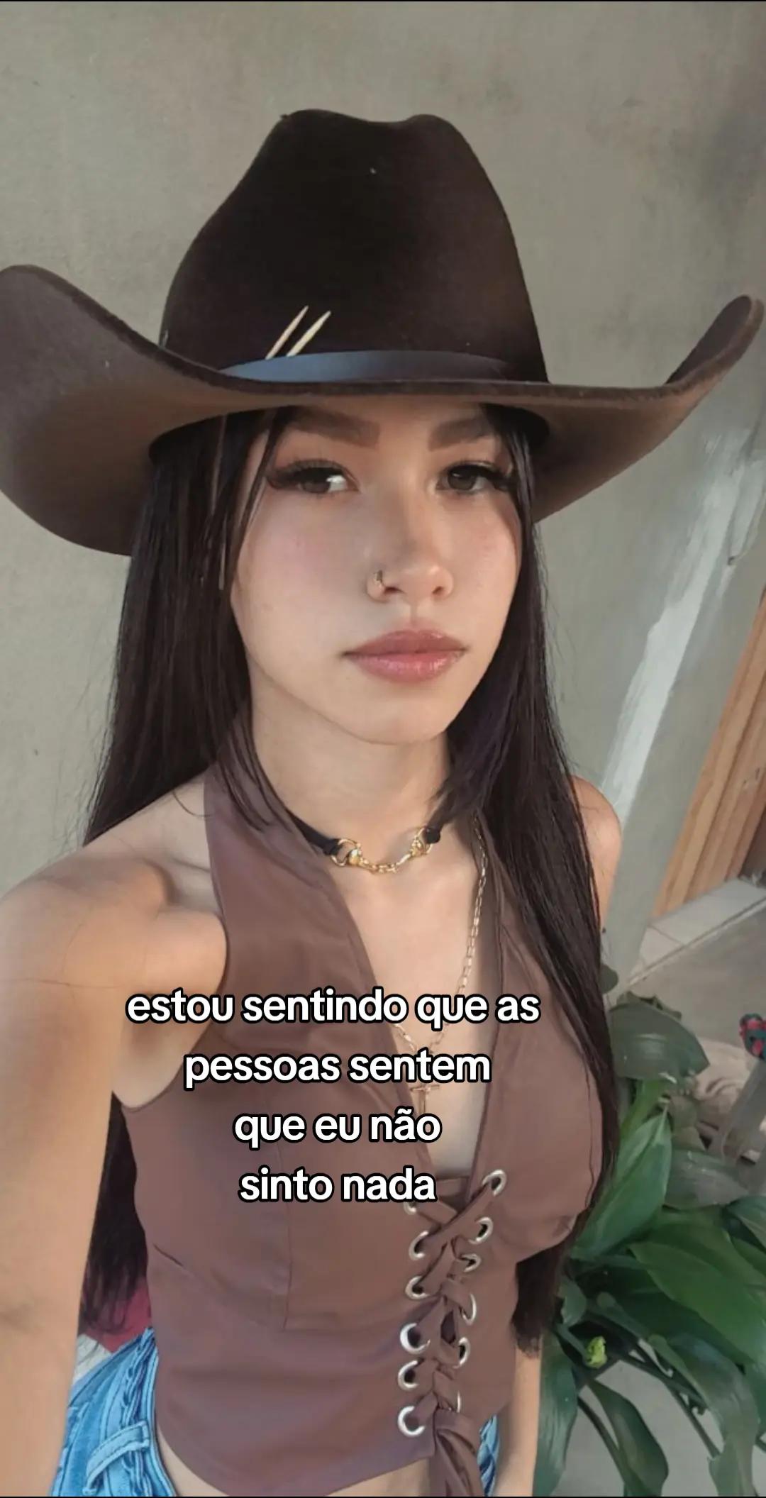 @L.L🖤👑