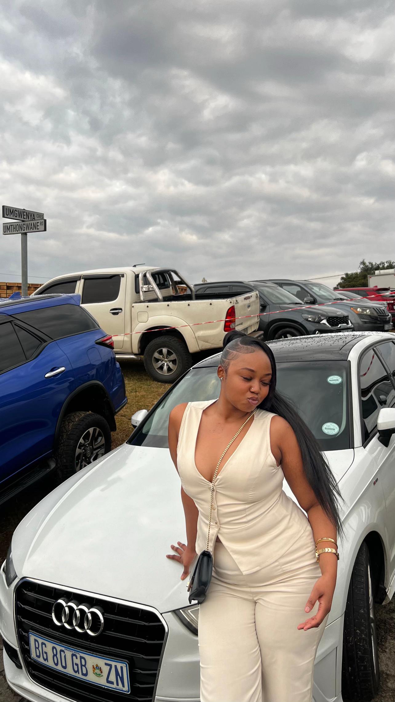 @King_buhle