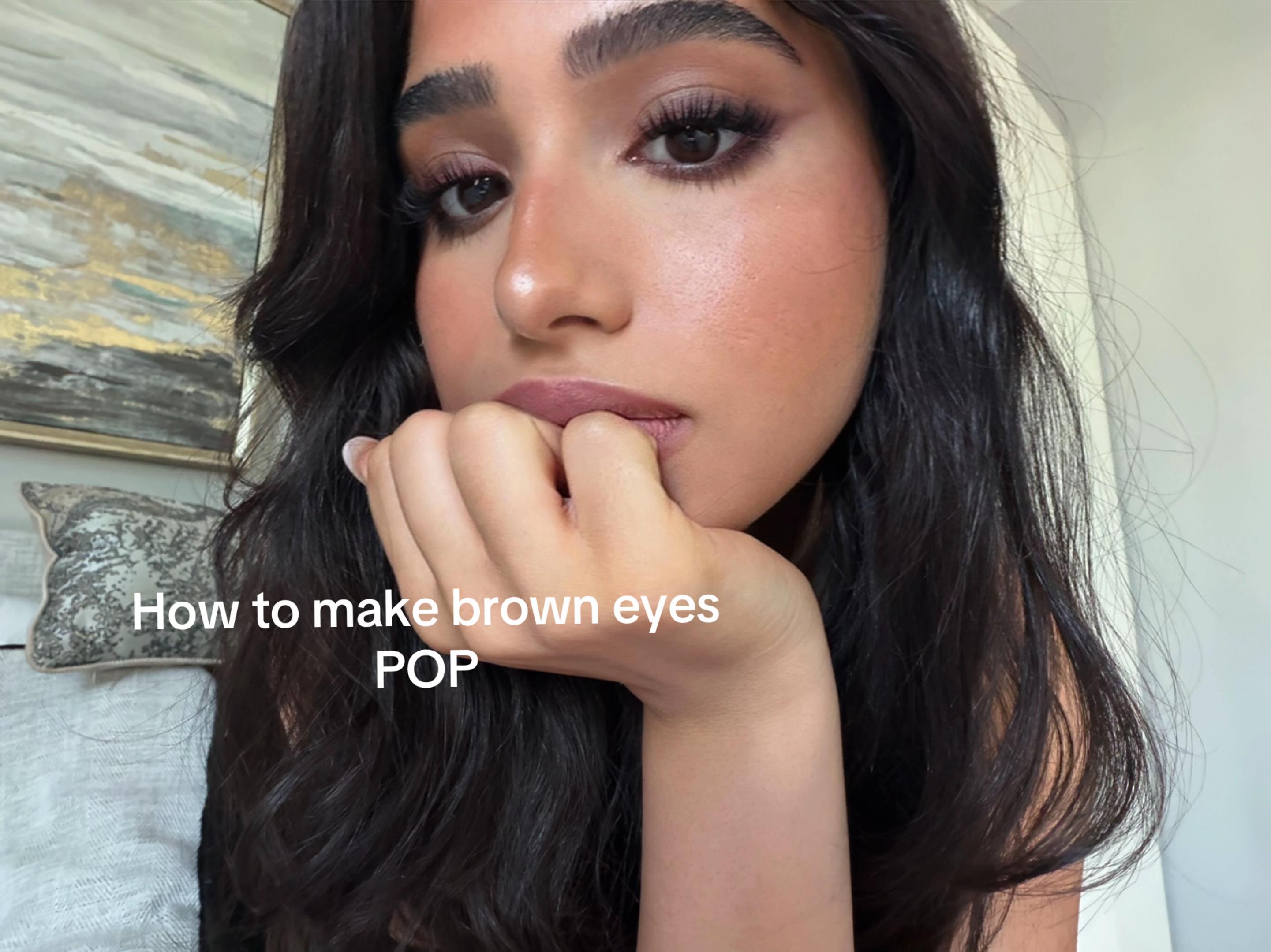 @naya moghraby