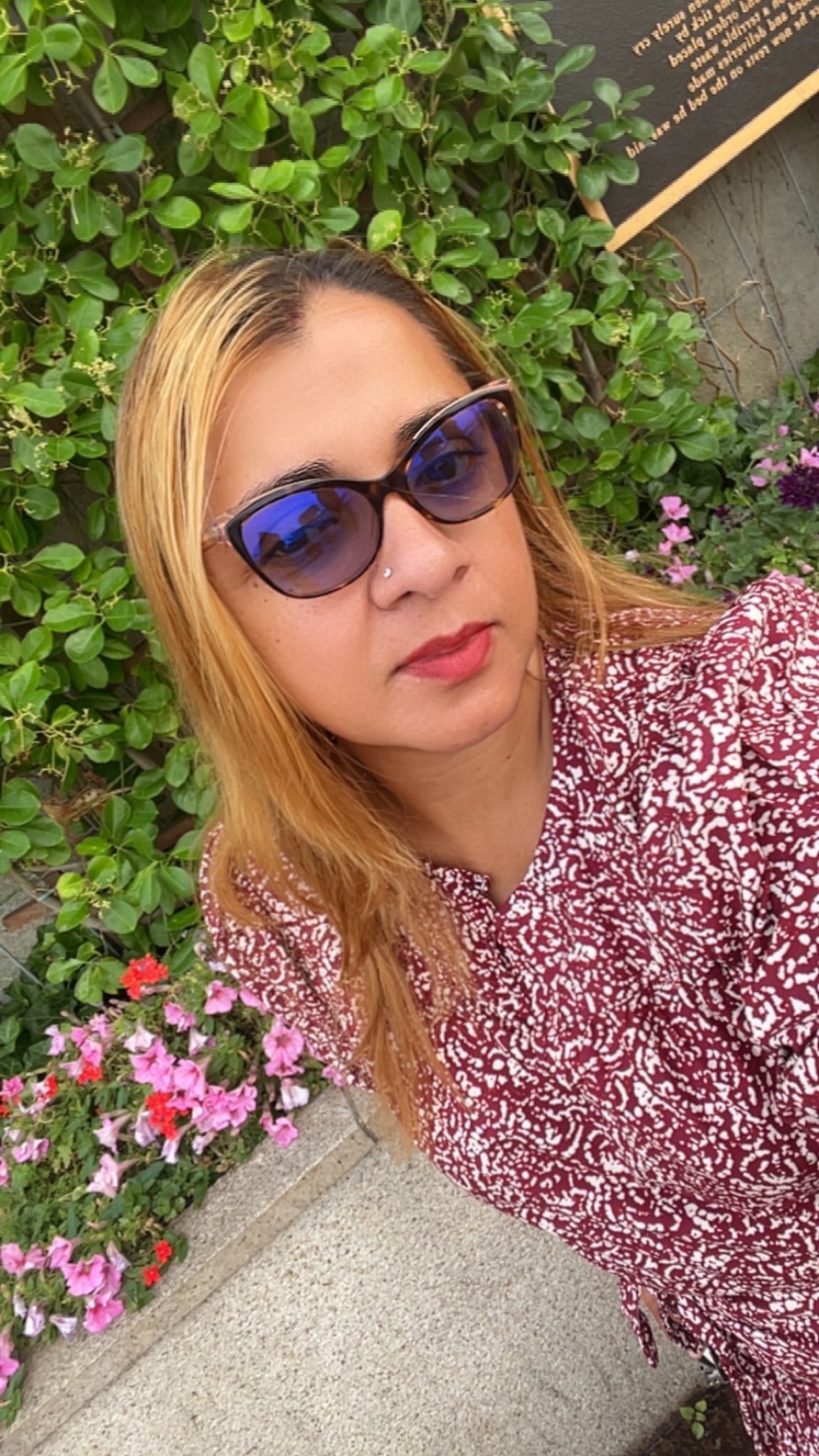 @✨Julie🦋