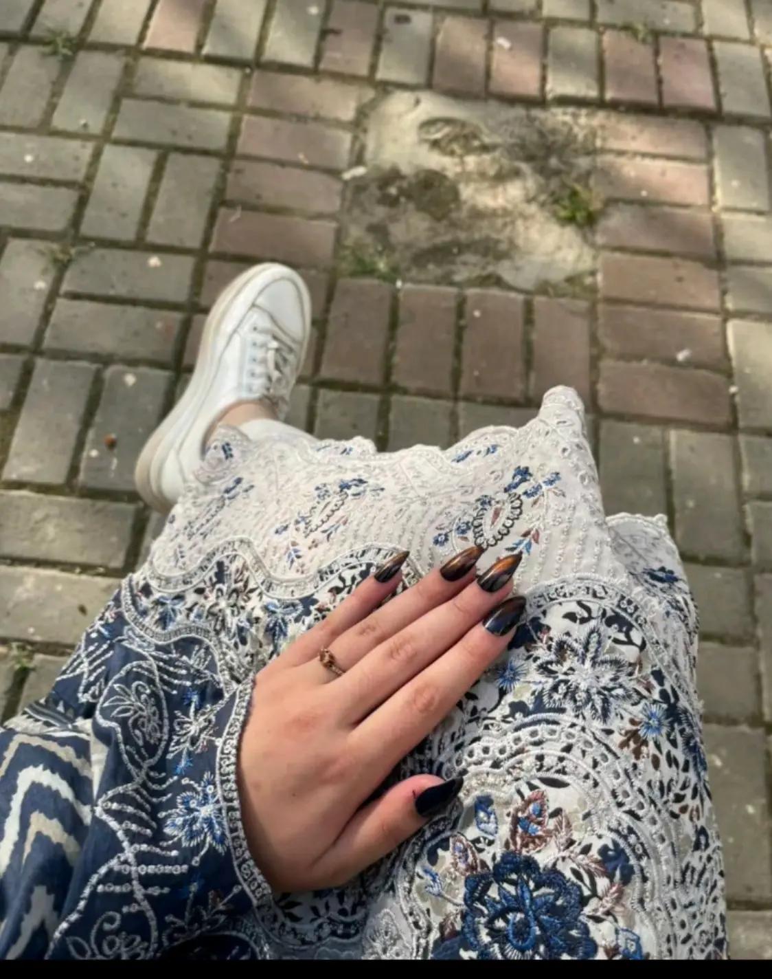 @♡ 𝓐𝓫𝓮𝓮𝓻𝓪♡🦋