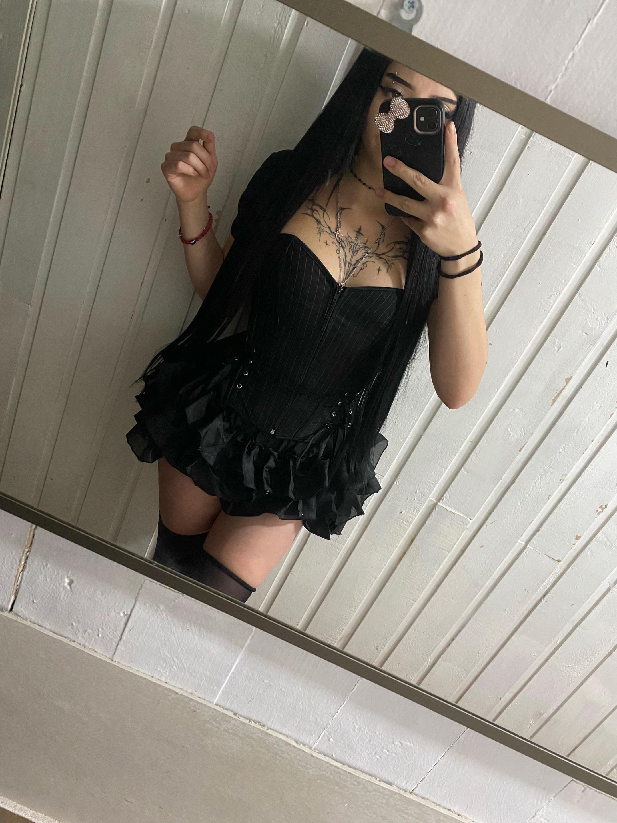 @decorazonnn