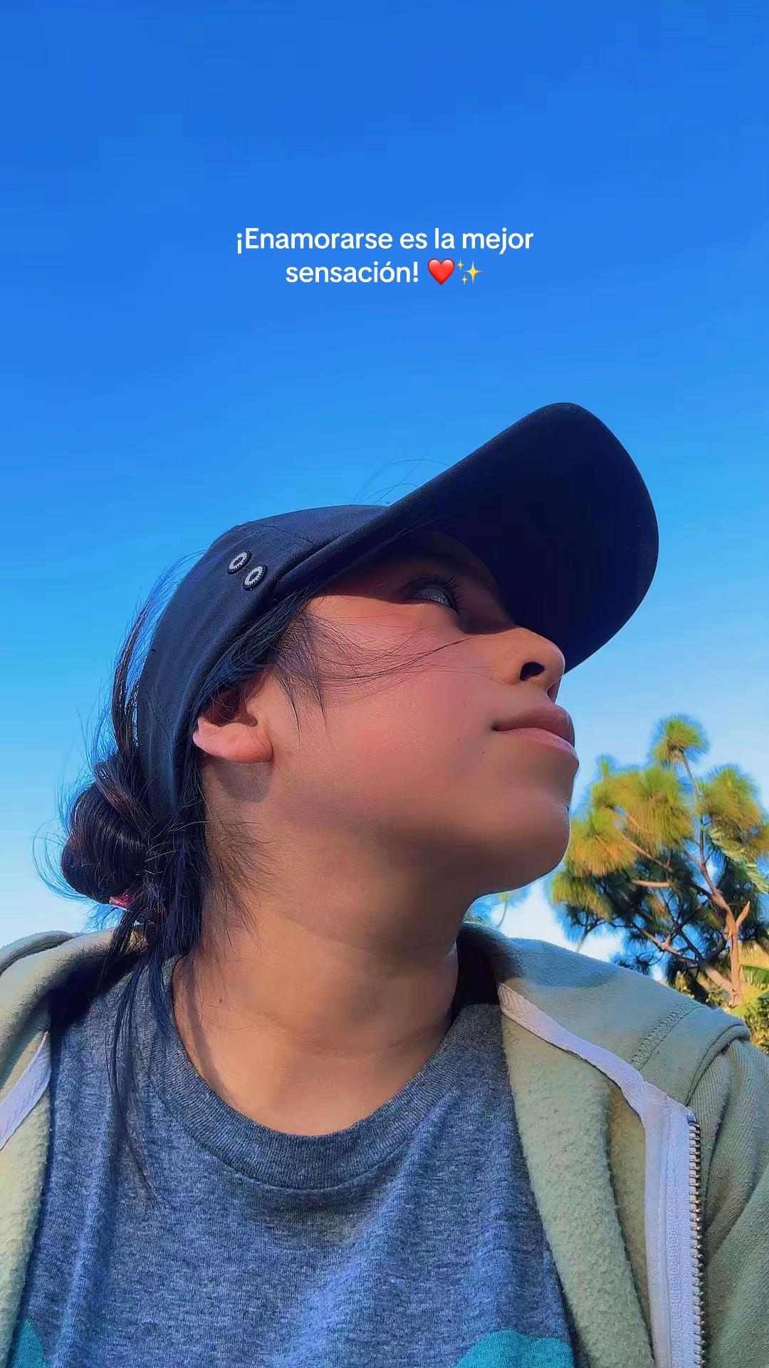 @Elizabeth🦋